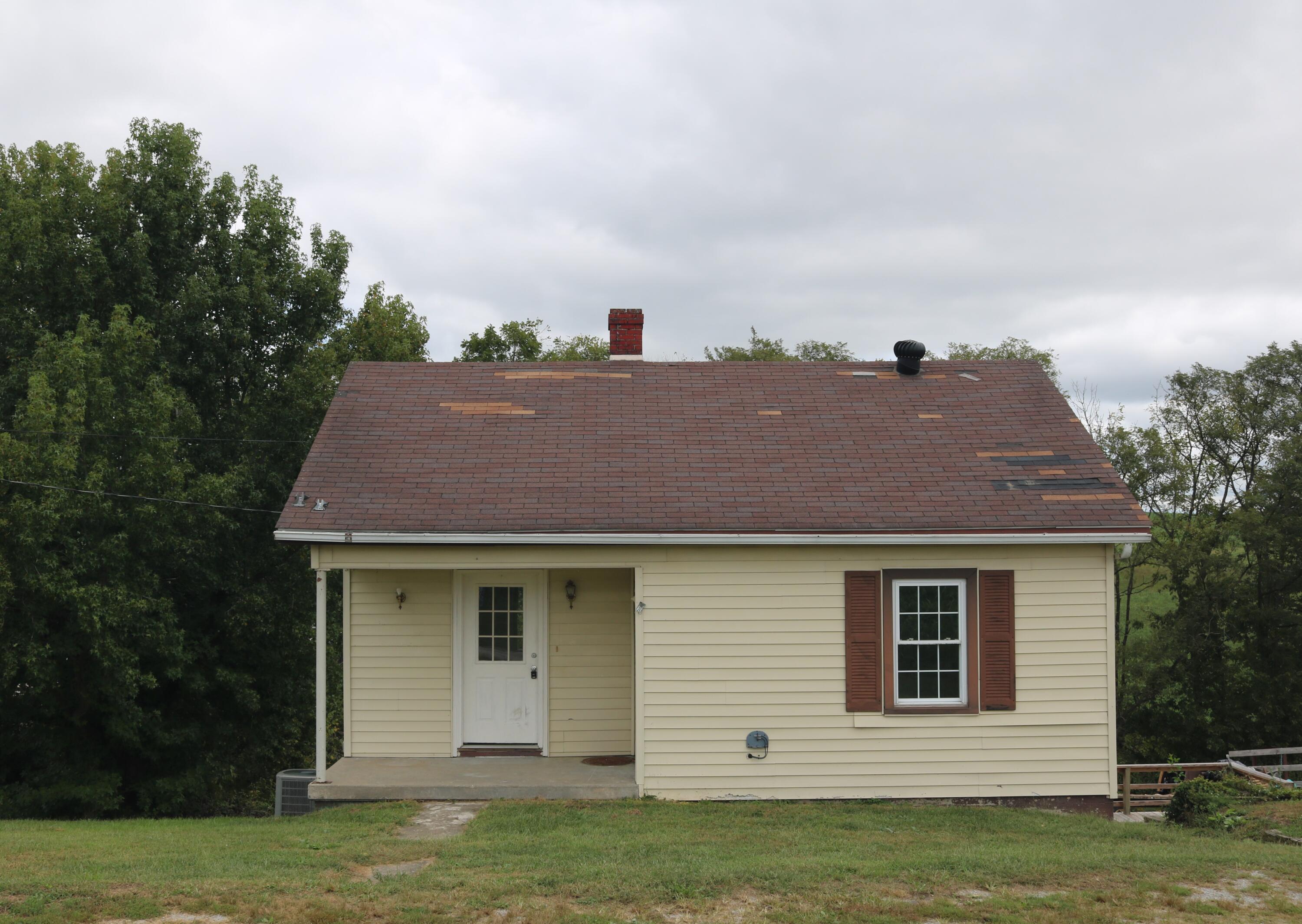 3284 Moorefield Road Property Photo 1