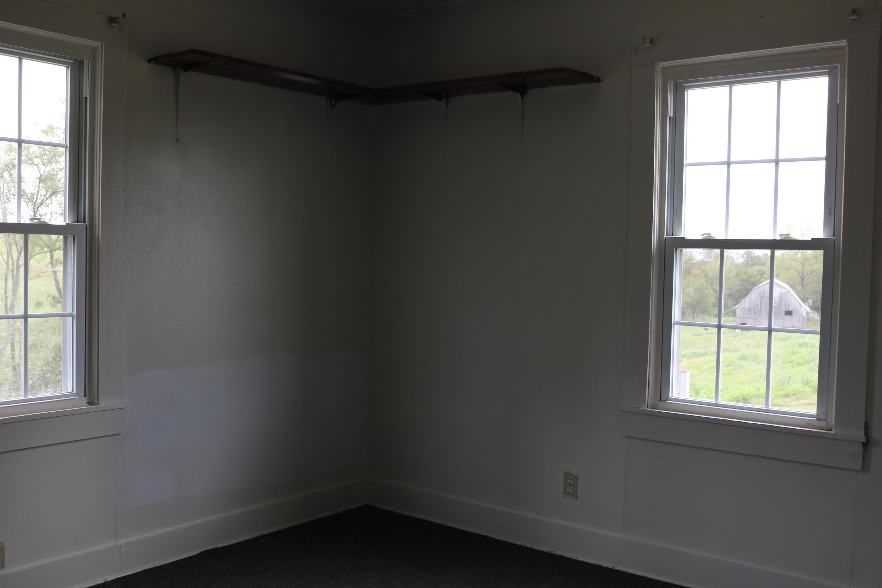 3284 Moorefield Road Property Photo 10