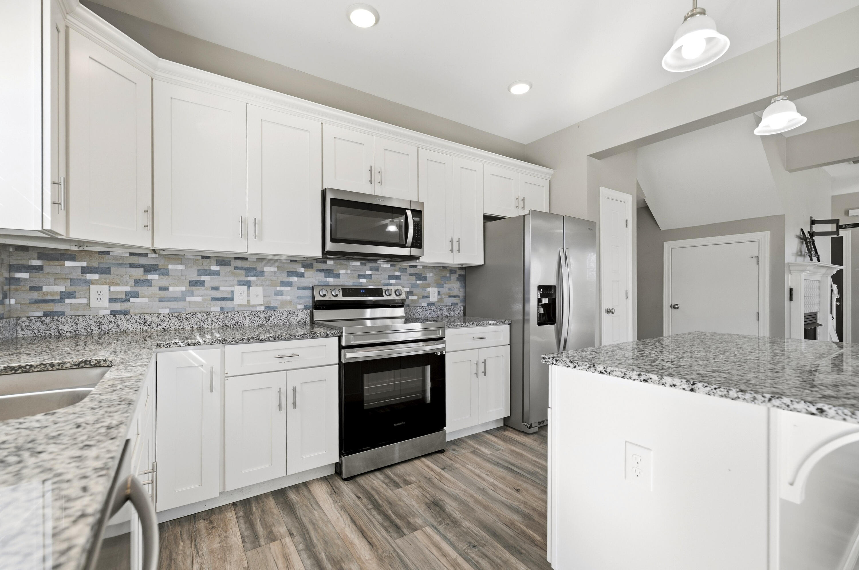 205 Bentley Way Property Photo 14