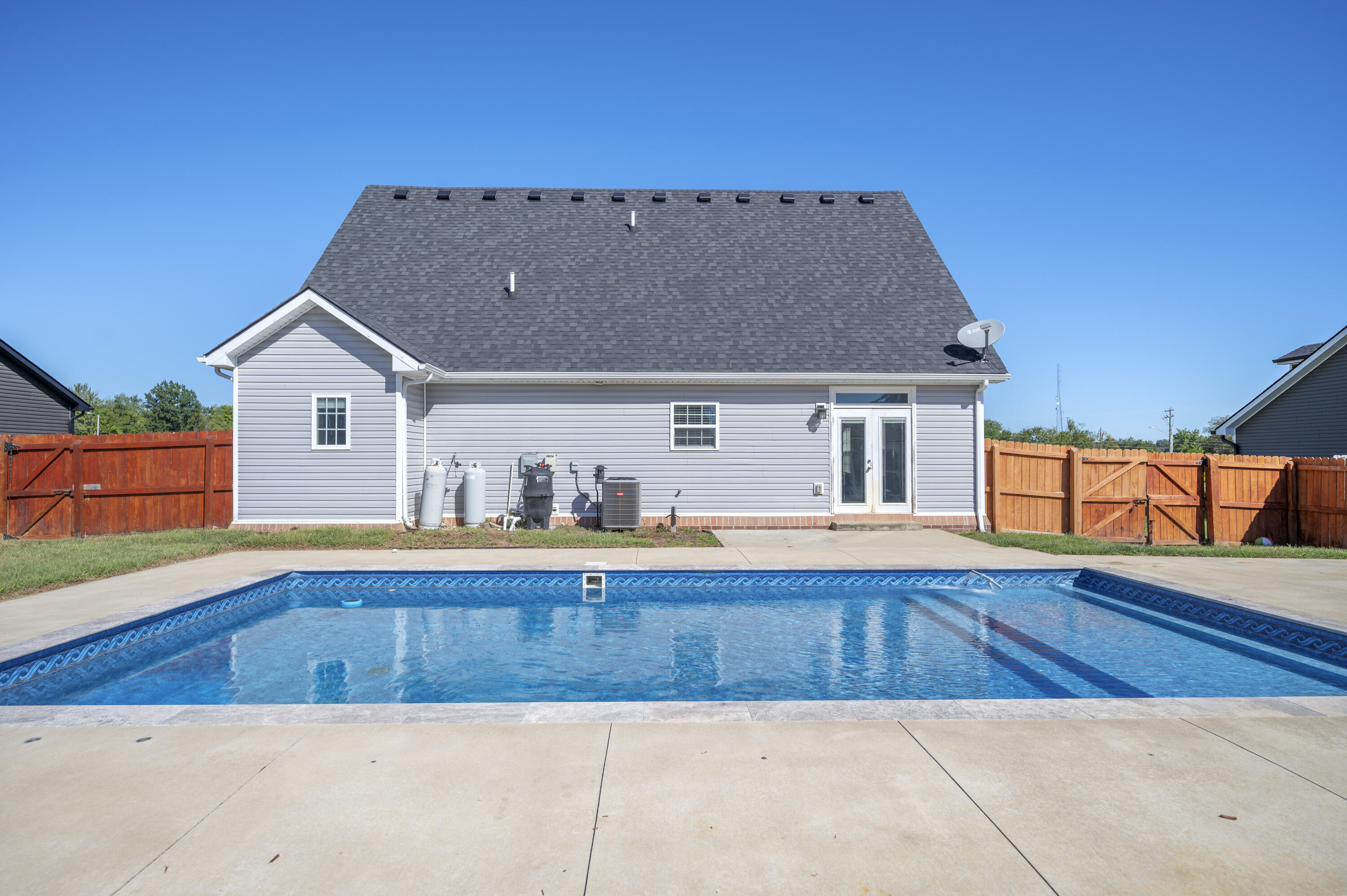 205 Bentley Way Property Photo 36