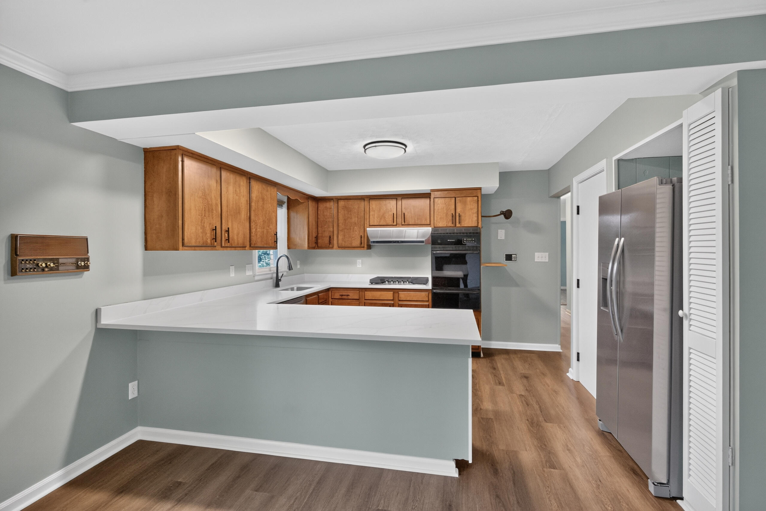 1295 Oaklawn Park Property Photo 11