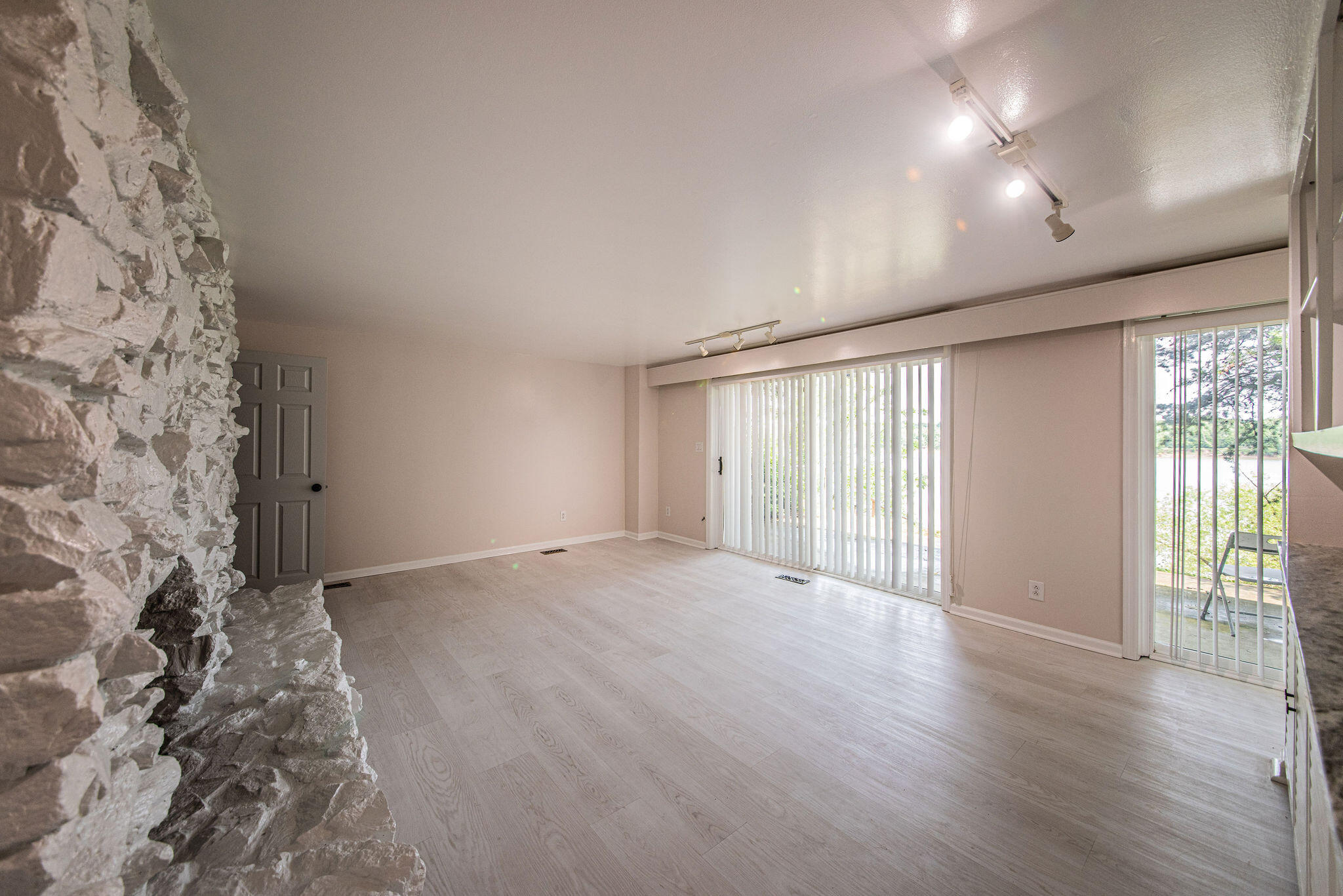 1135 Tenne-vue Drive Property Photo 3