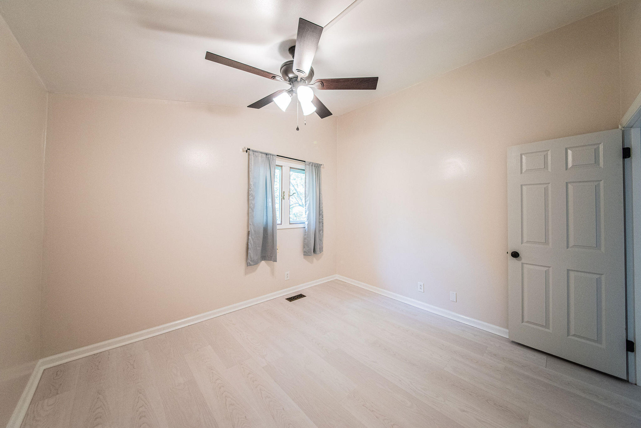 1135 Tenne-vue Drive Property Photo 8
