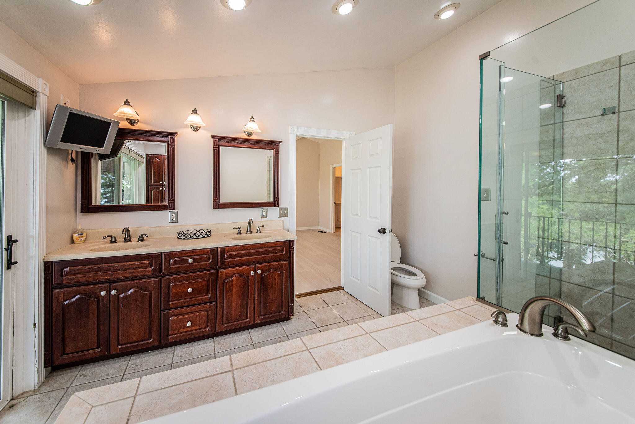 1135 Tenne-vue Drive Property Photo 33
