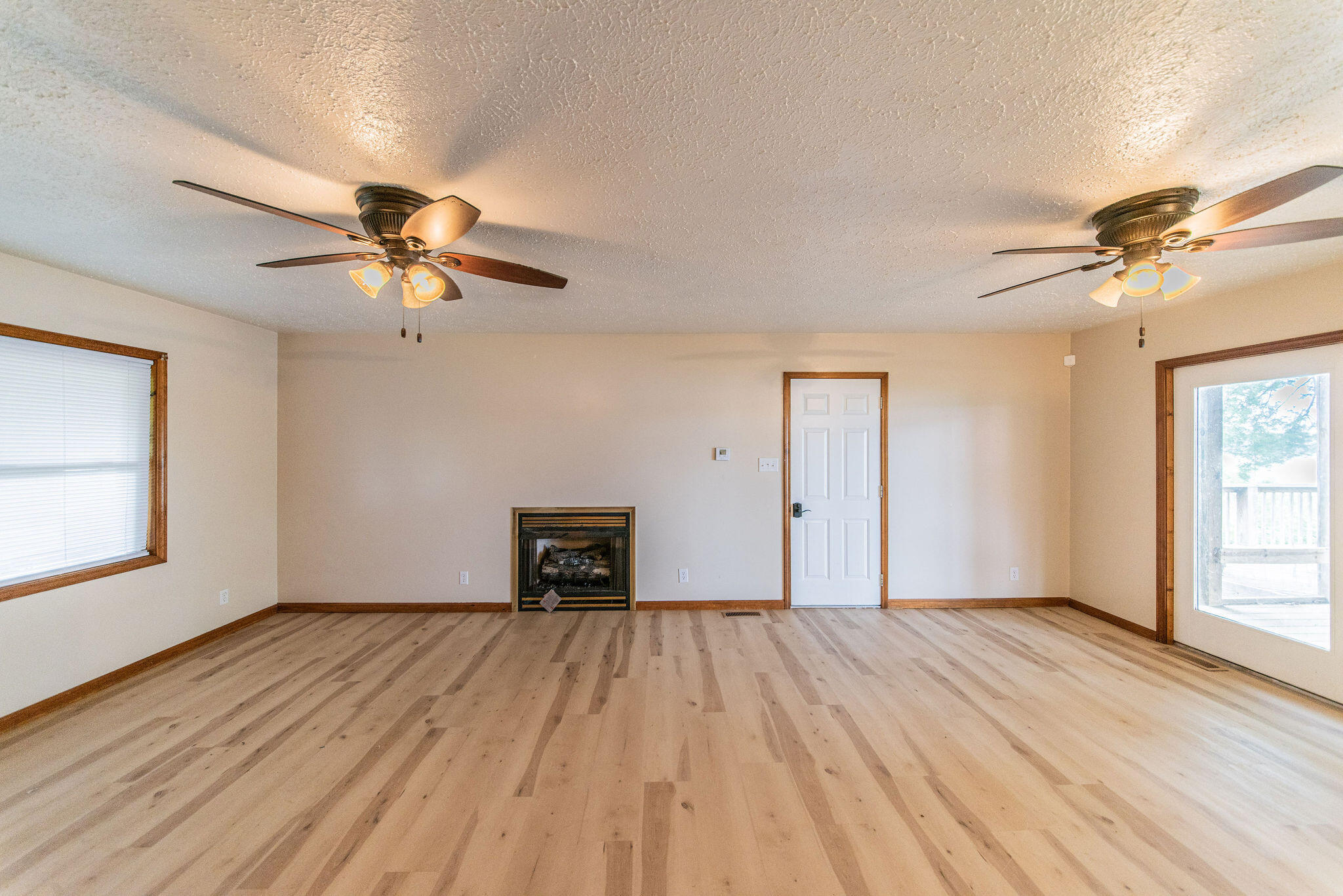 671 Riverview Drive Property Photo 7