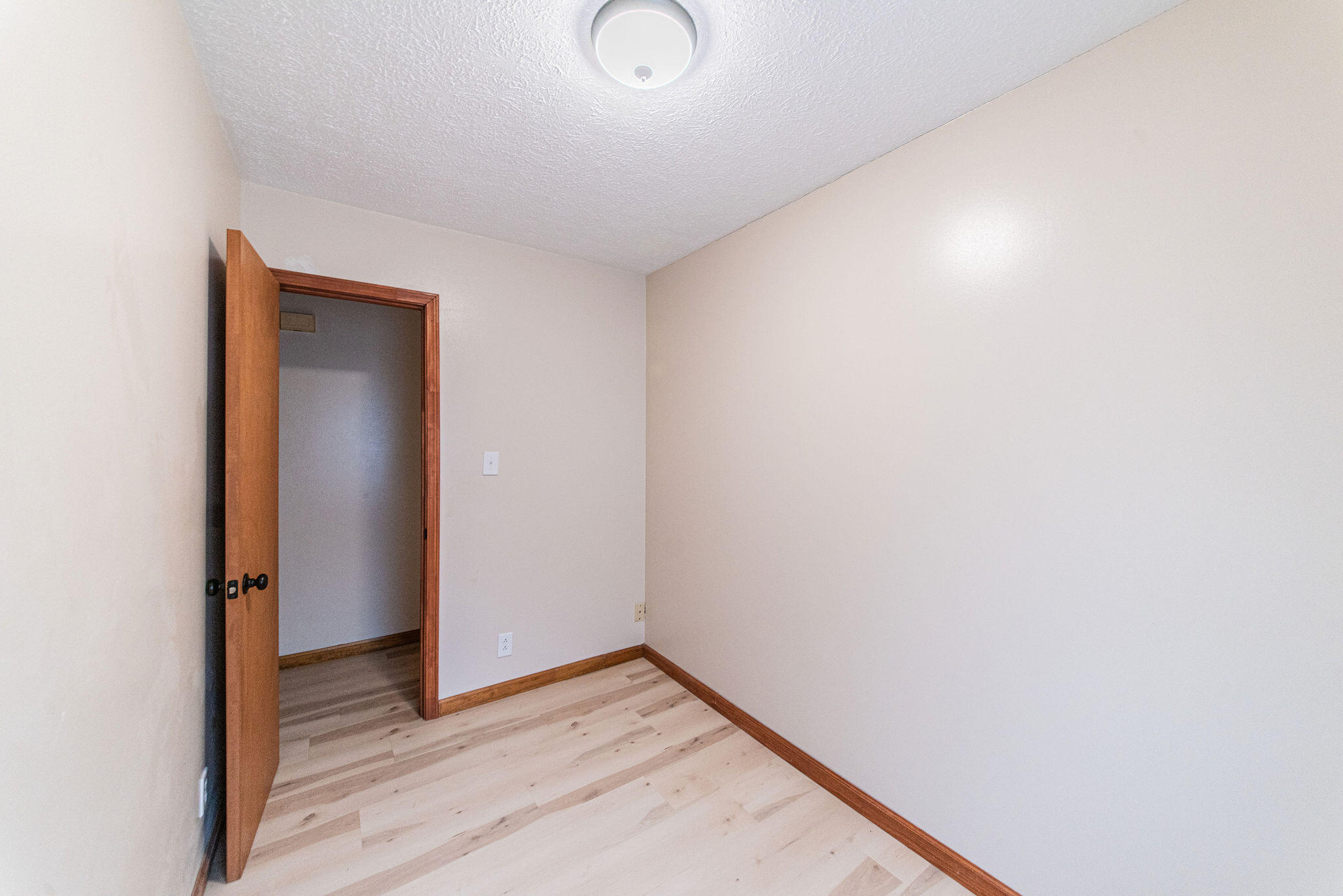 671 Riverview Drive Property Photo 20