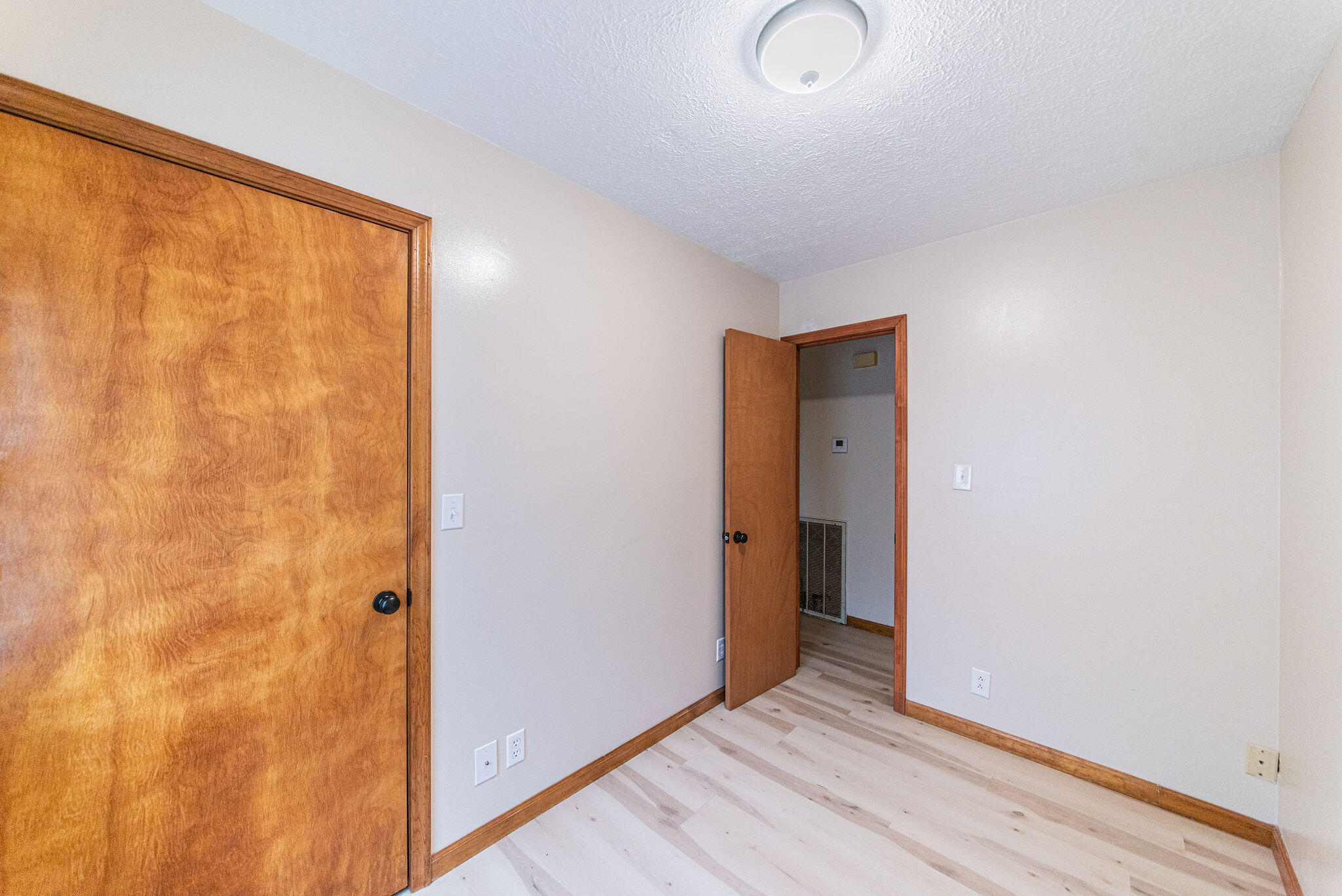 671 Riverview Drive Property Photo 21