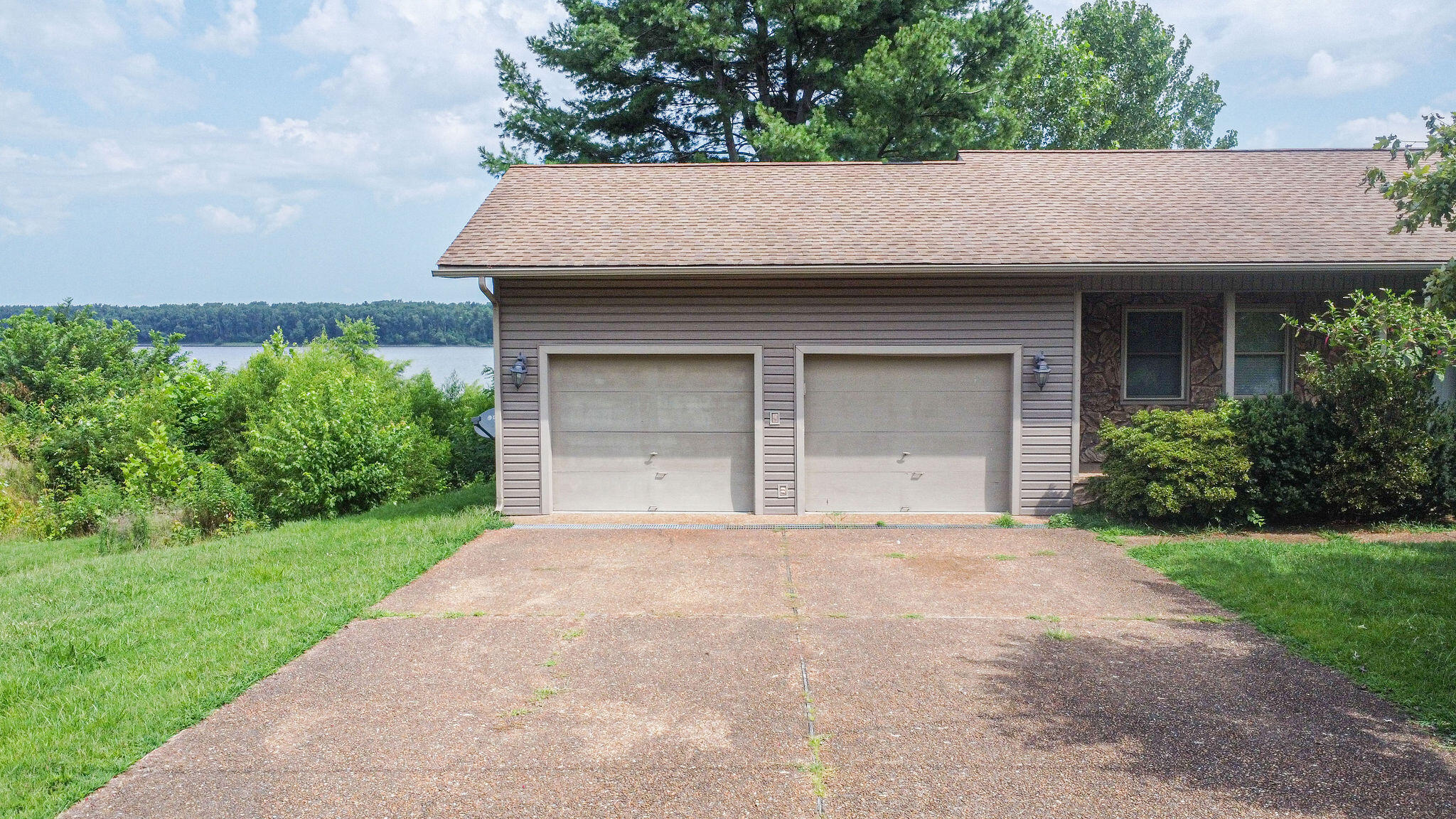 671 Riverview Drive Property Photo 46