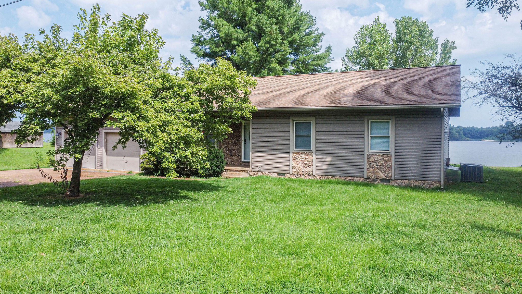 671 Riverview Drive Property Photo 47
