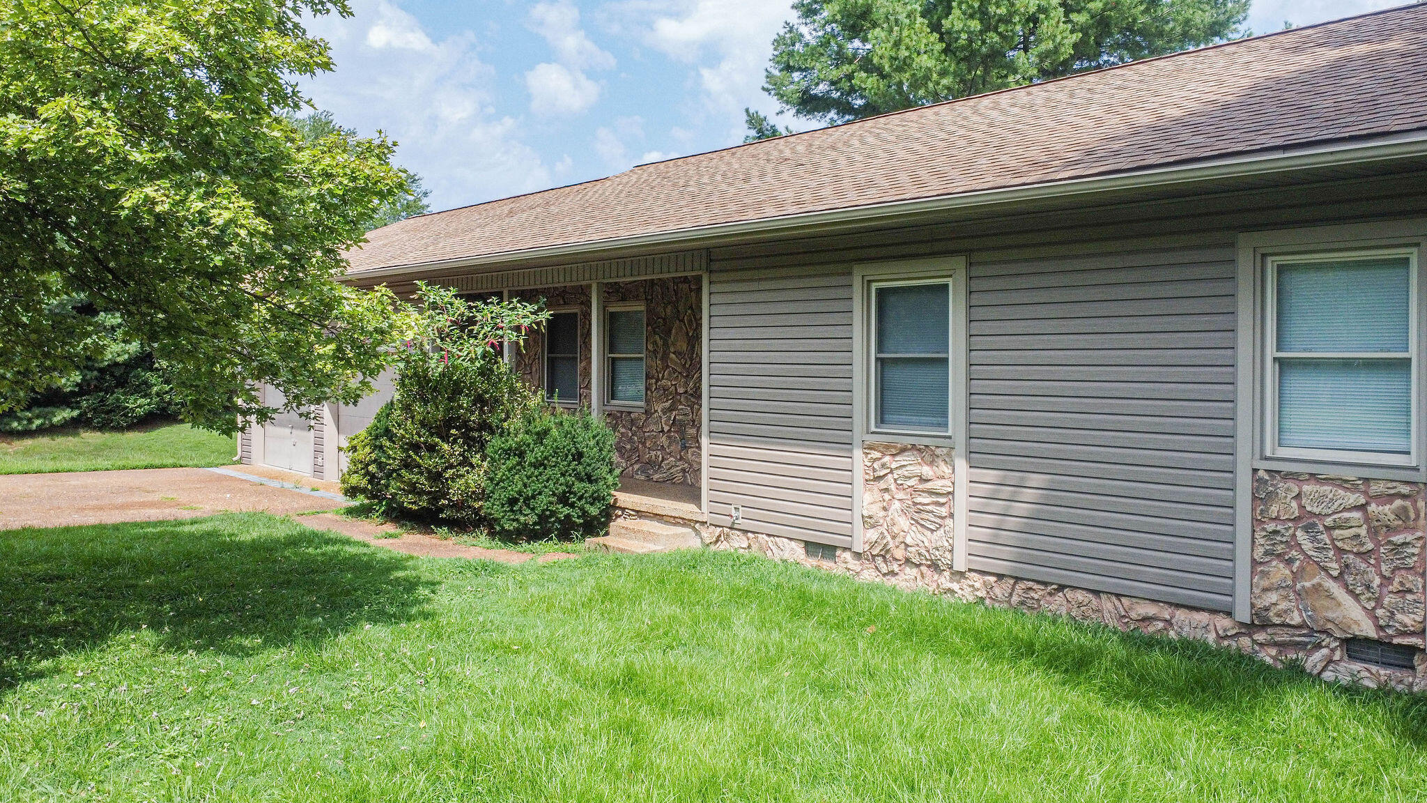 671 Riverview Drive Property Photo 50