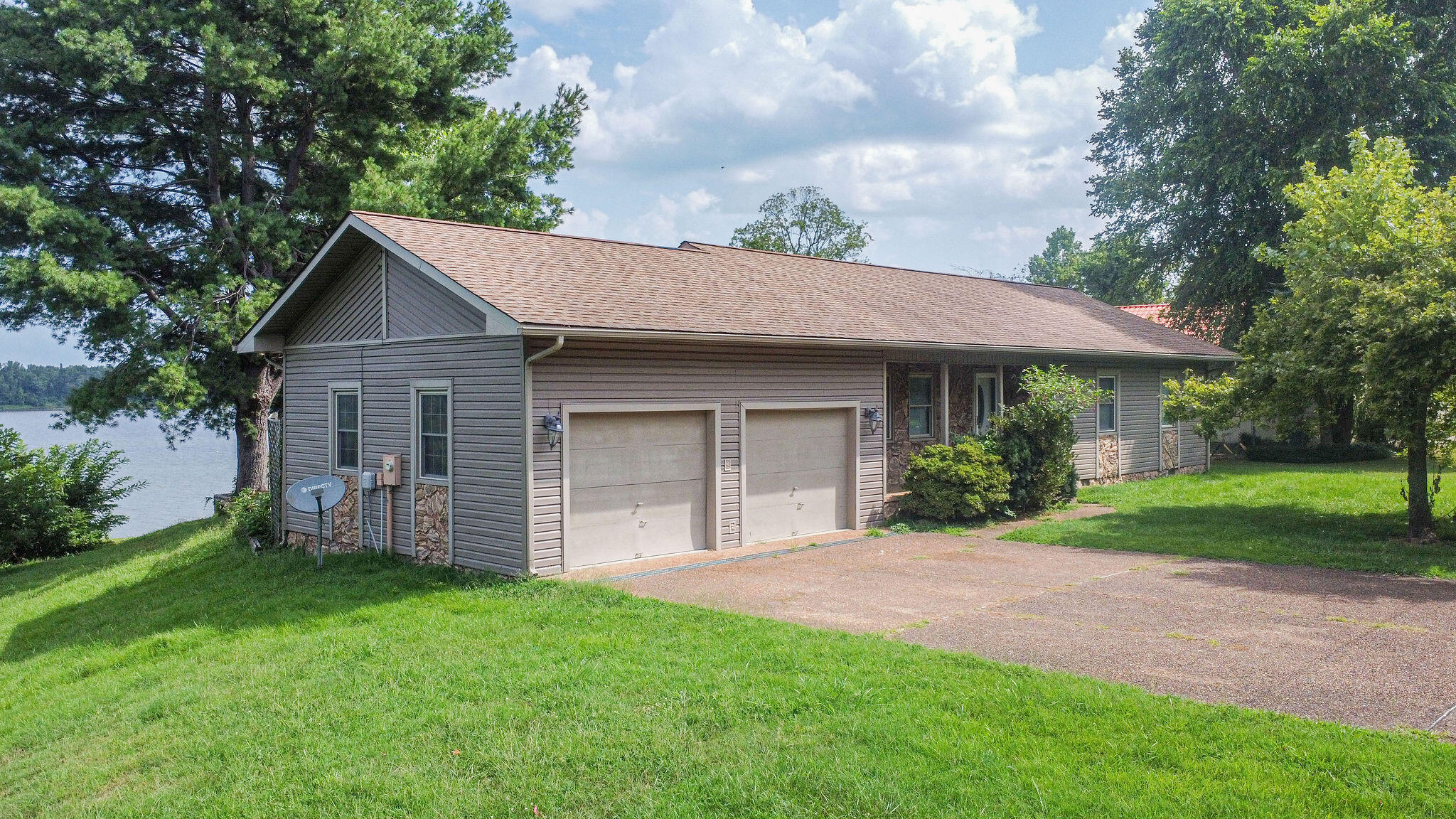 671 Riverview Drive Property Photo 53