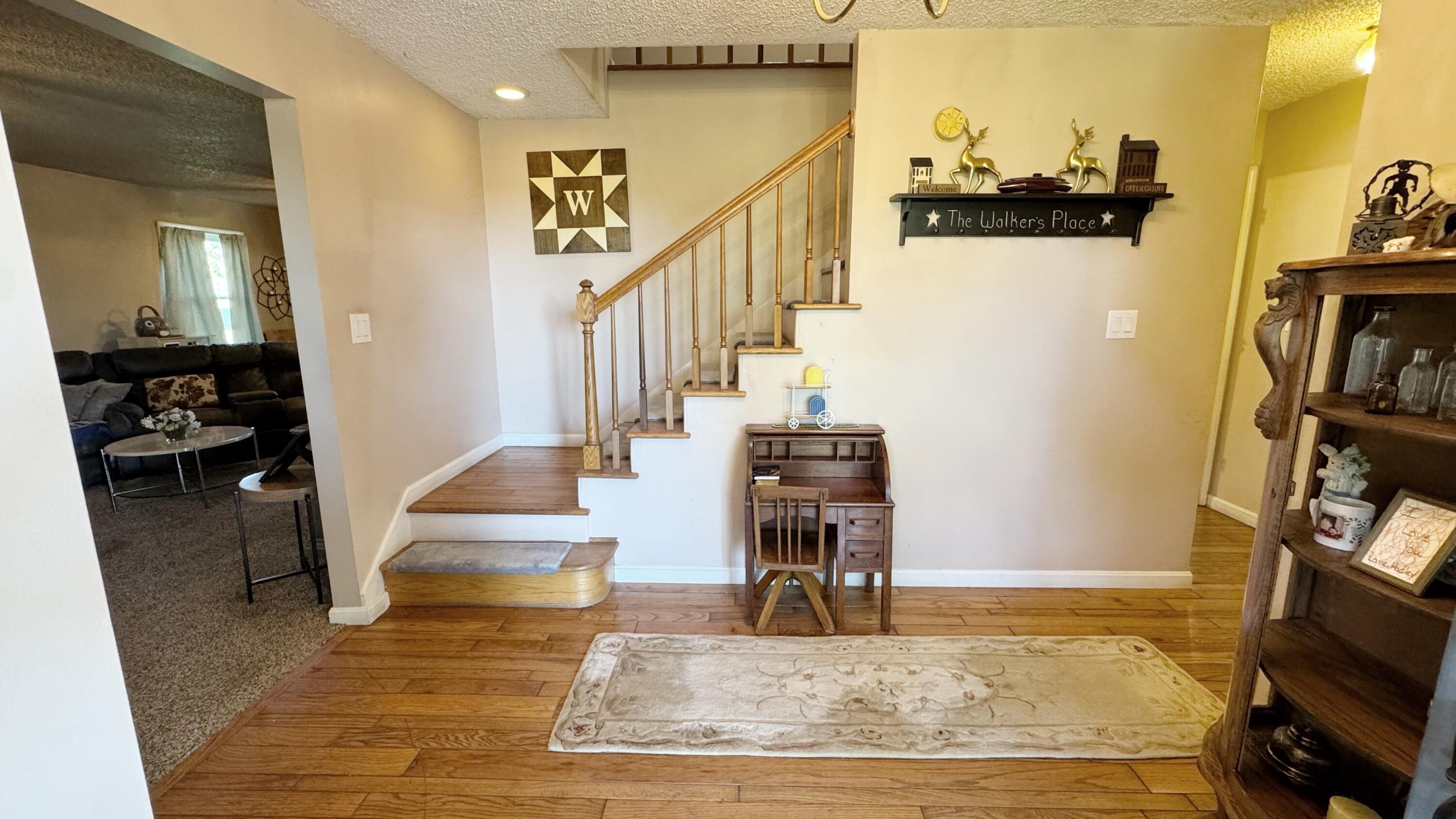 7024 Owens Pike Property Photo 5
