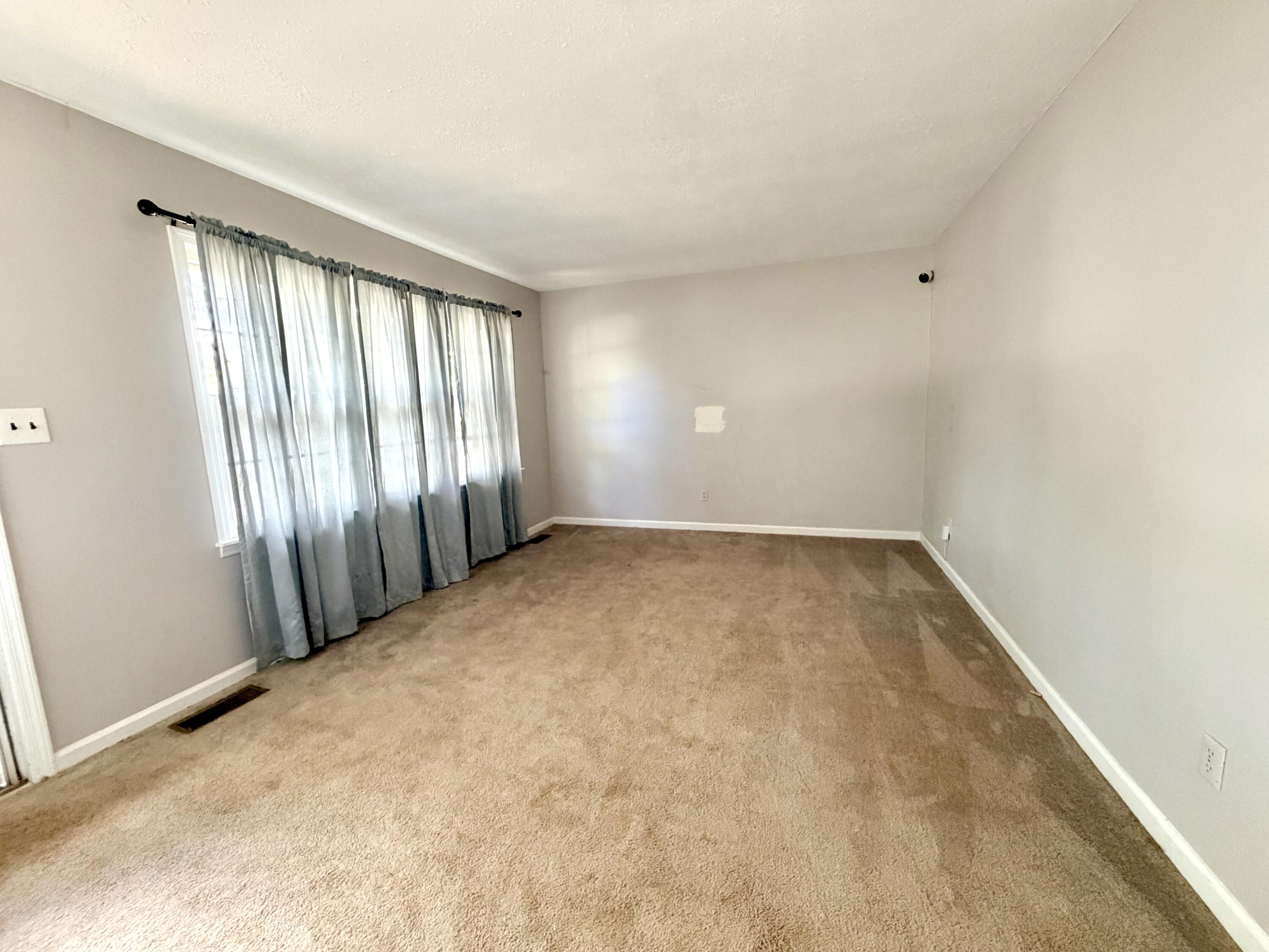 603 Las Vegas Drive Property Photo 2