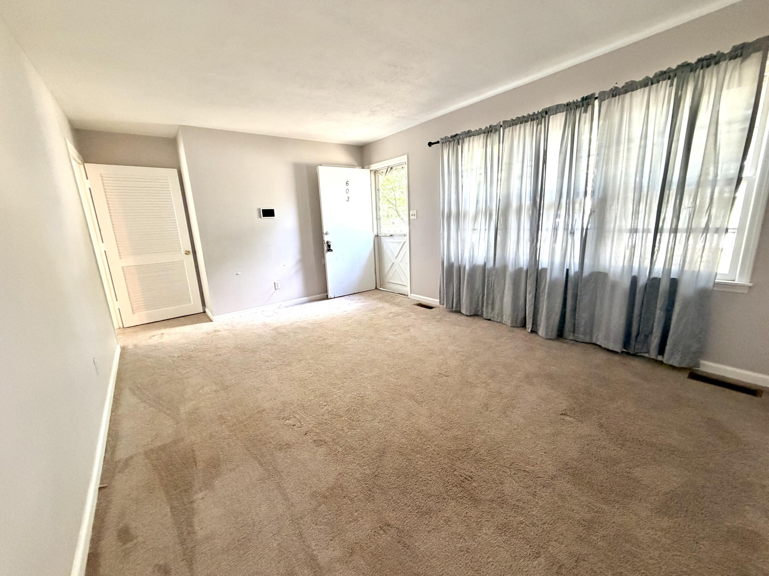 603 Las Vegas Drive Property Photo 3