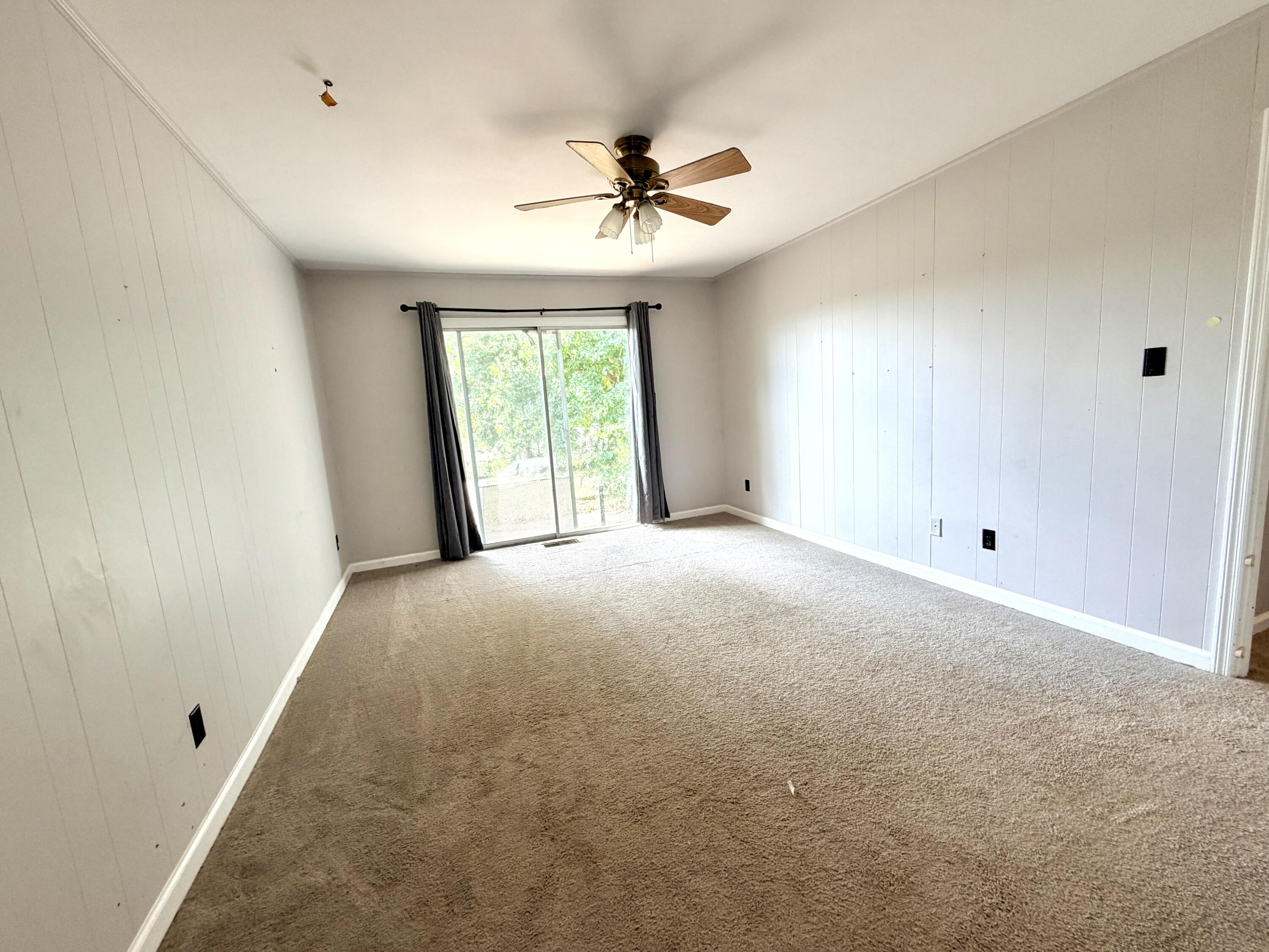603 Las Vegas Drive Property Photo 4