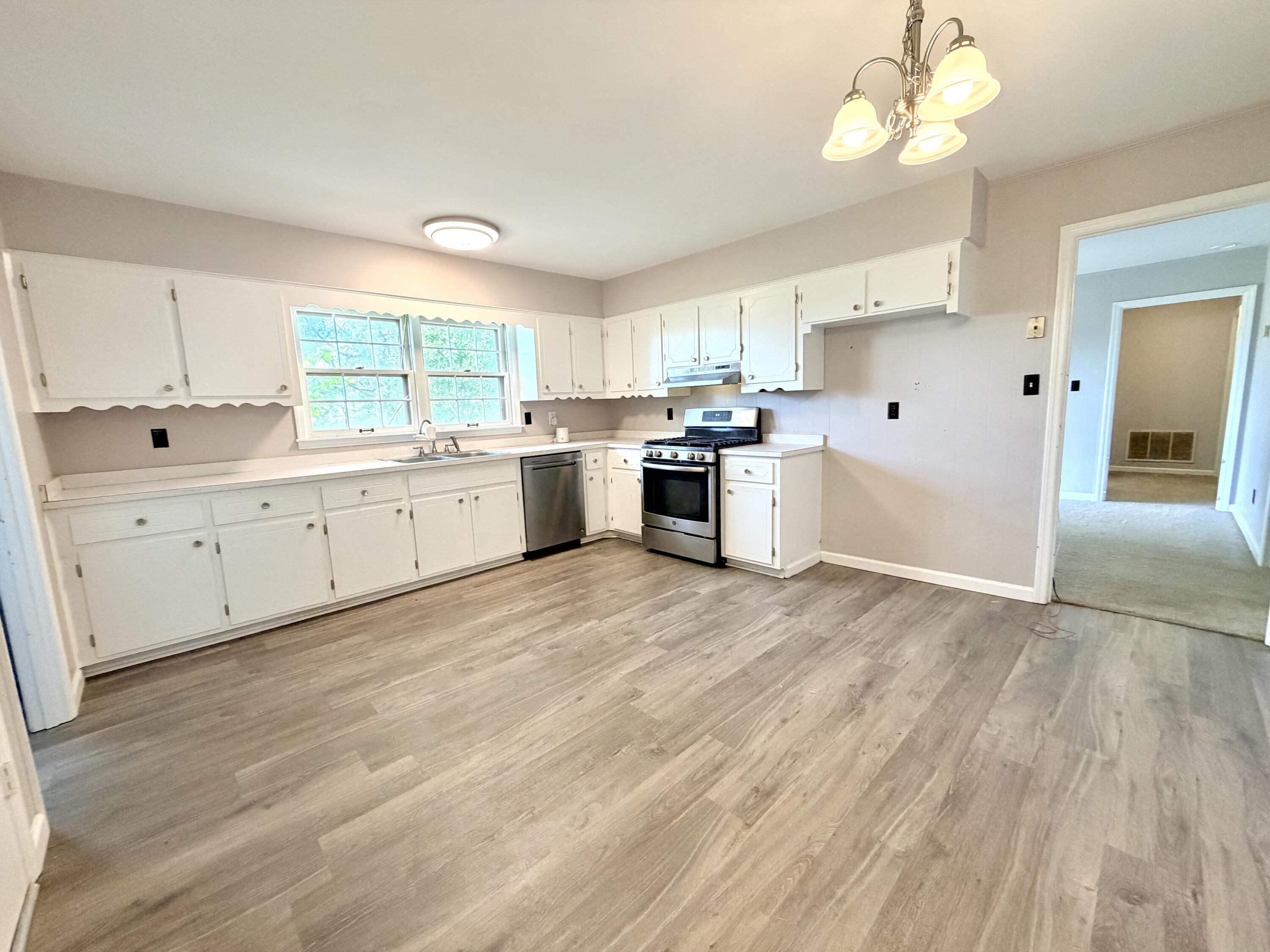 603 Las Vegas Drive Property Photo 6