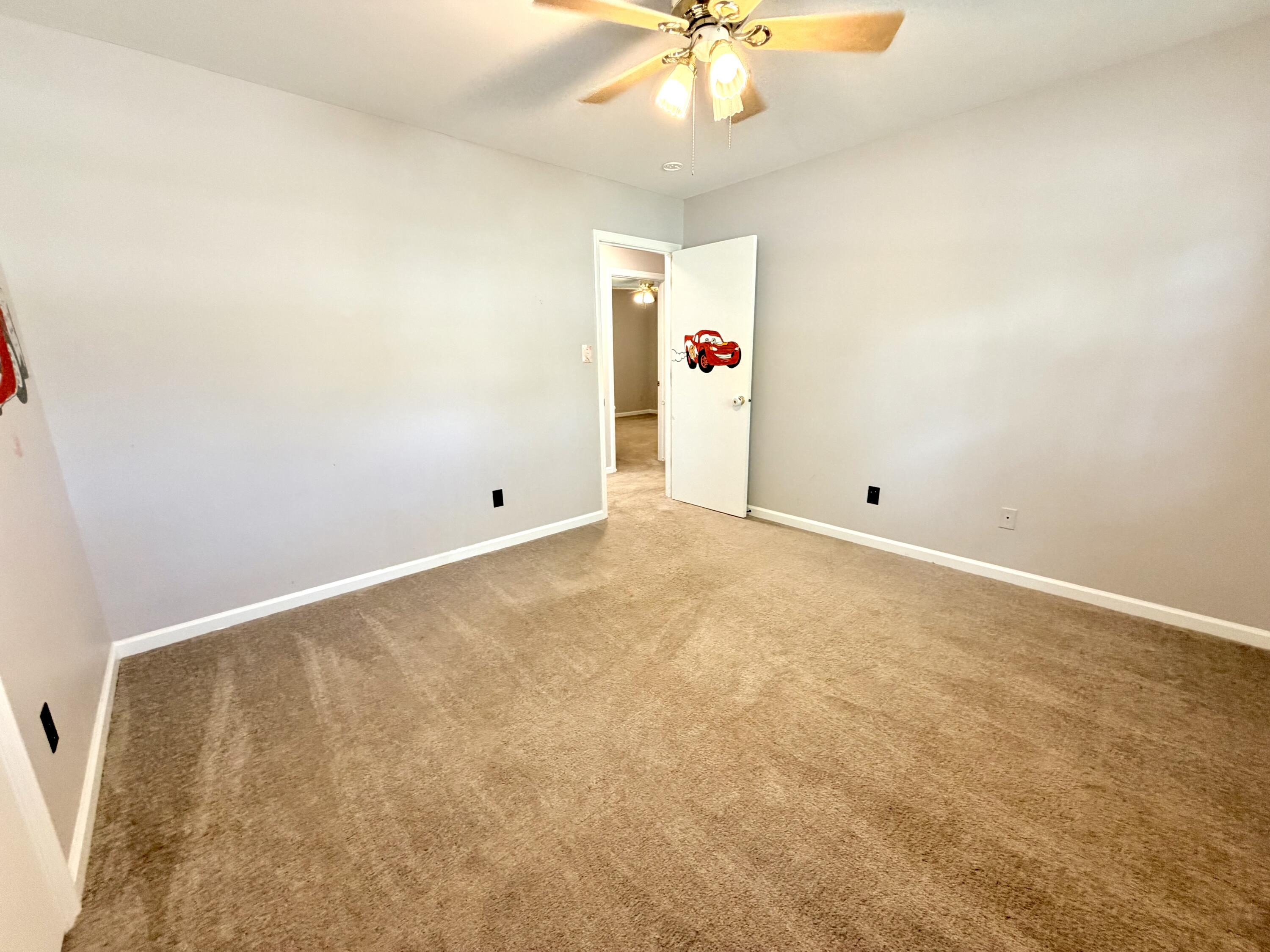 603 Las Vegas Drive Property Photo 14