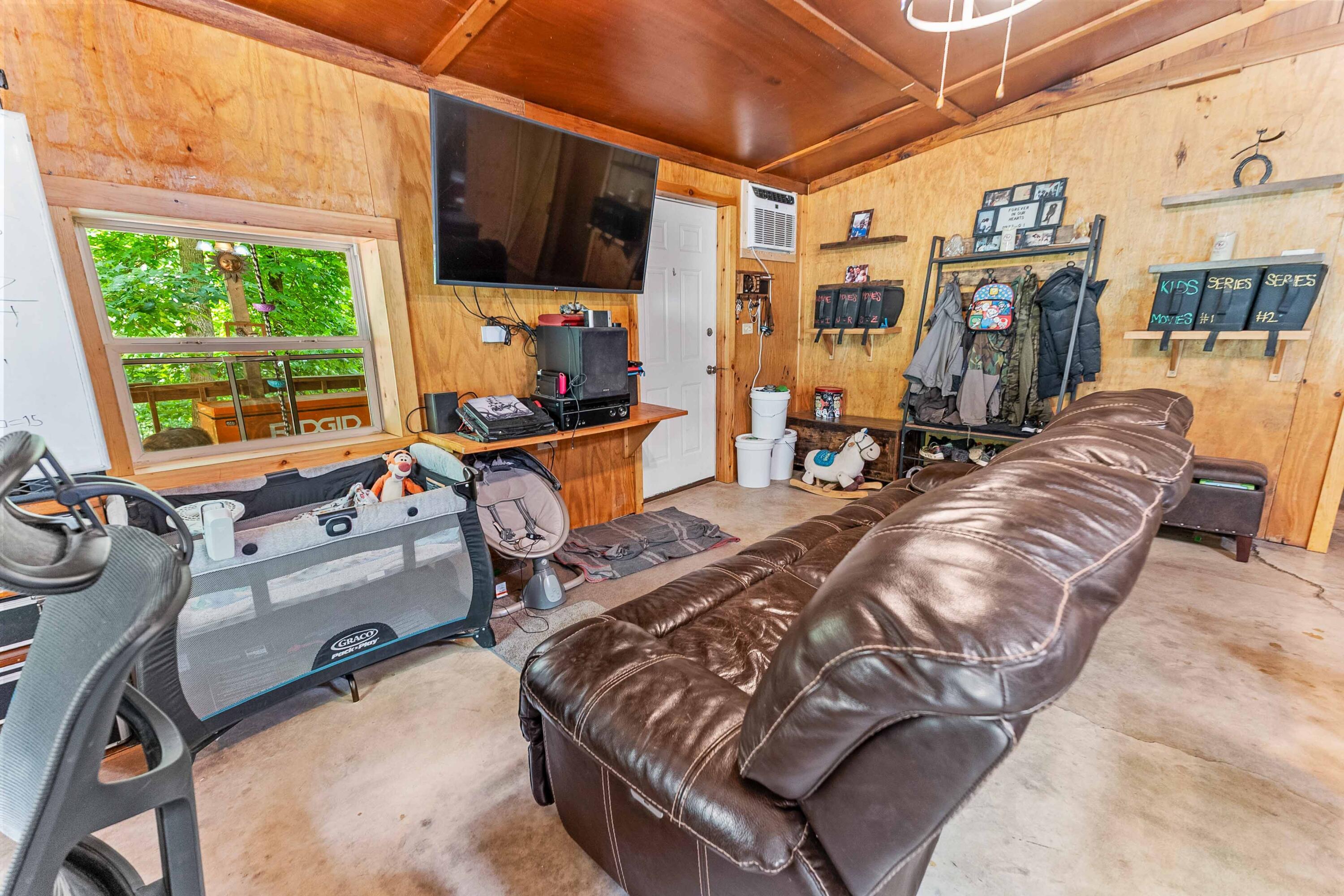 3815 Newfound Road Property Photo 11