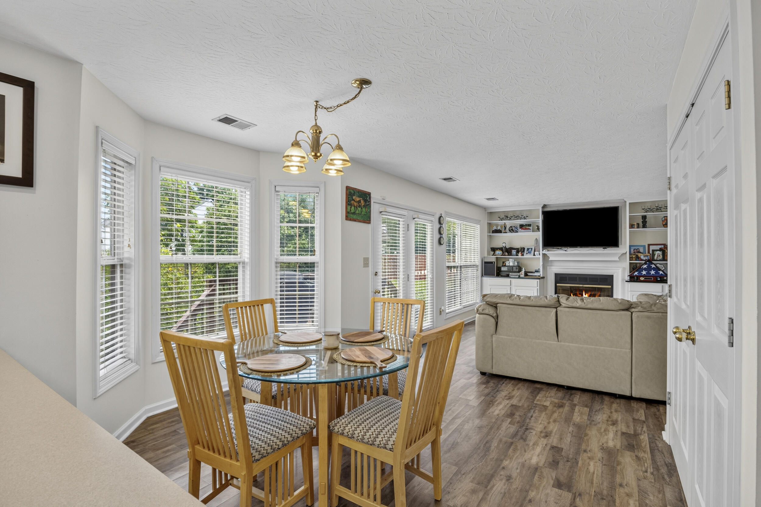 1213 Aldridge Way Property Photo 19