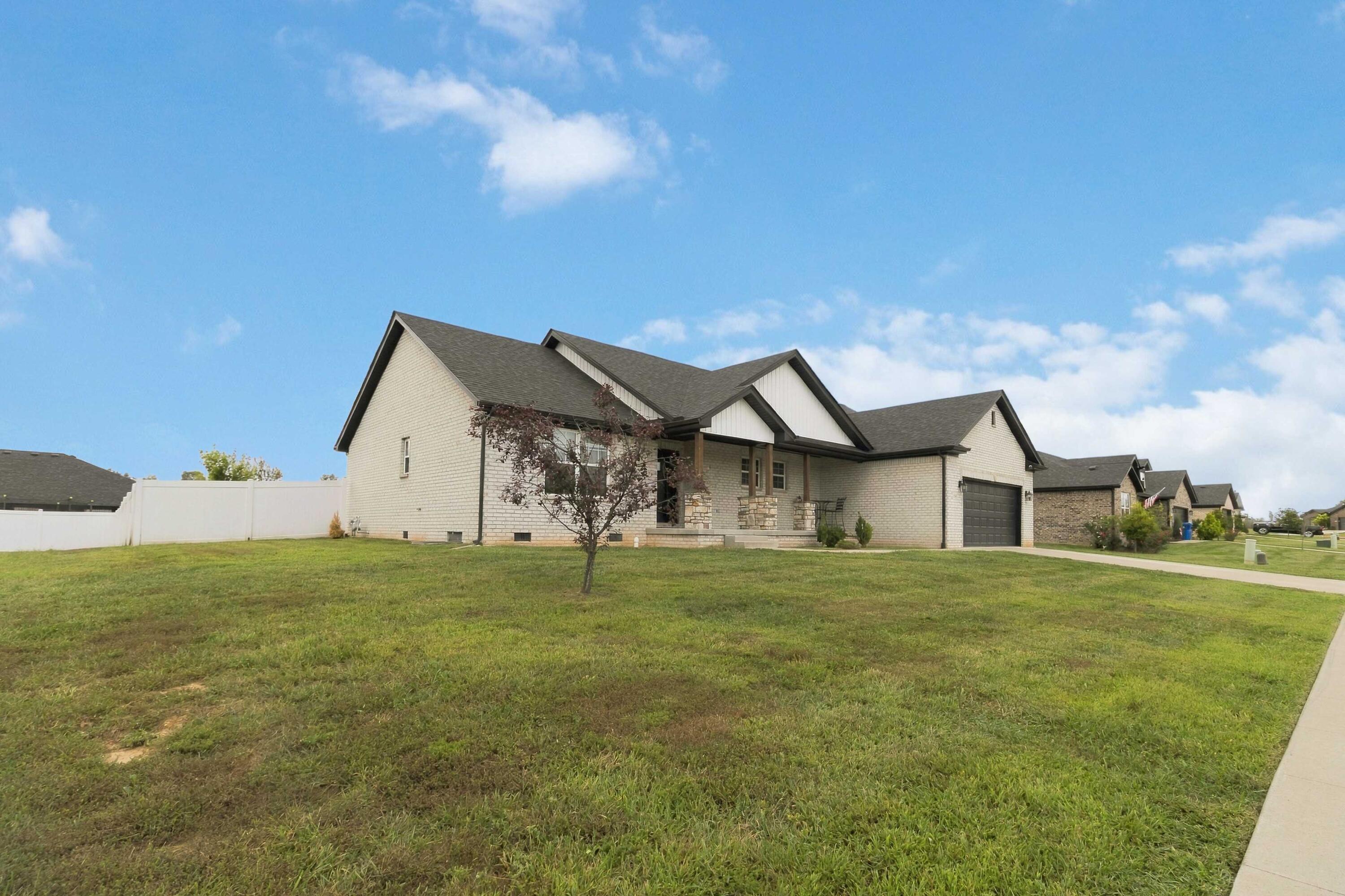 154 Patriot Trail Property Photo 3