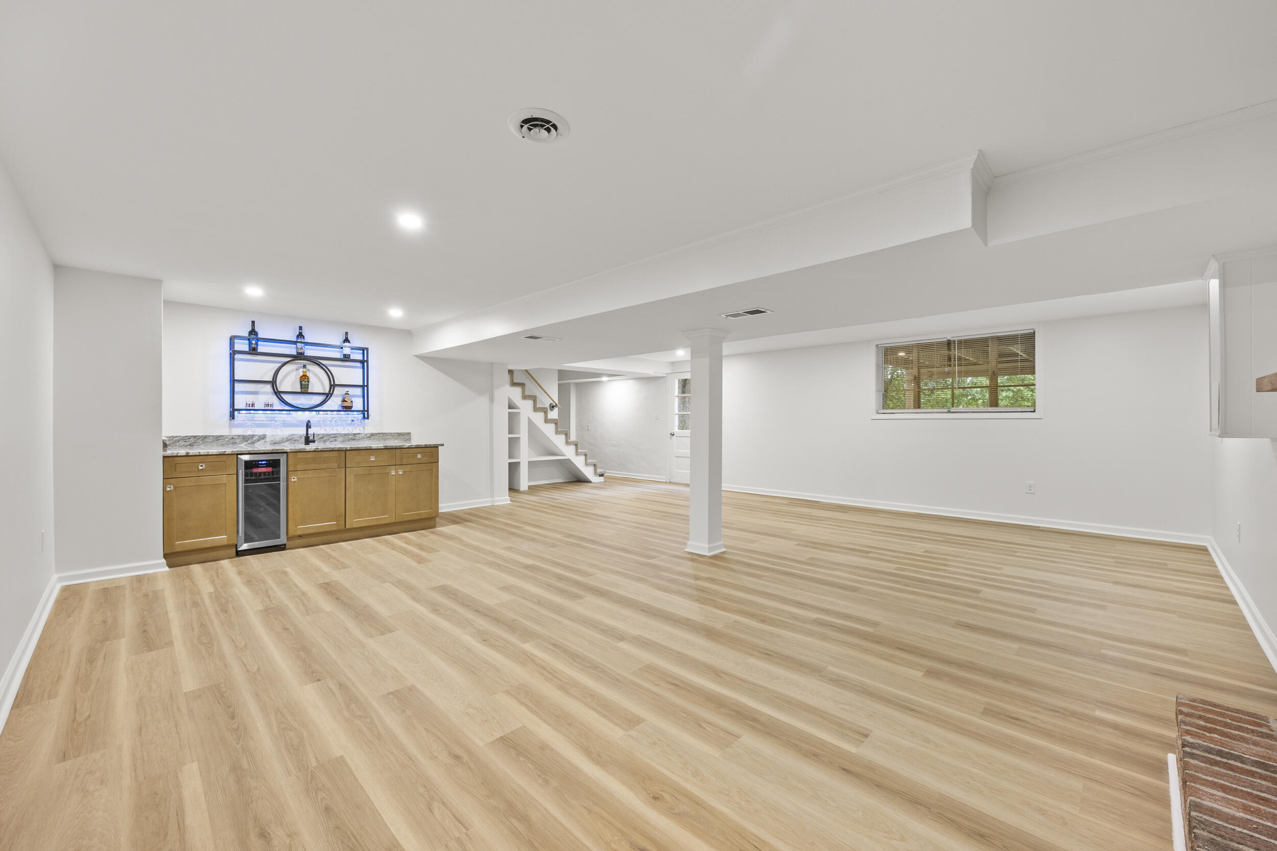 3272 Saxon Drive Property Photo 46