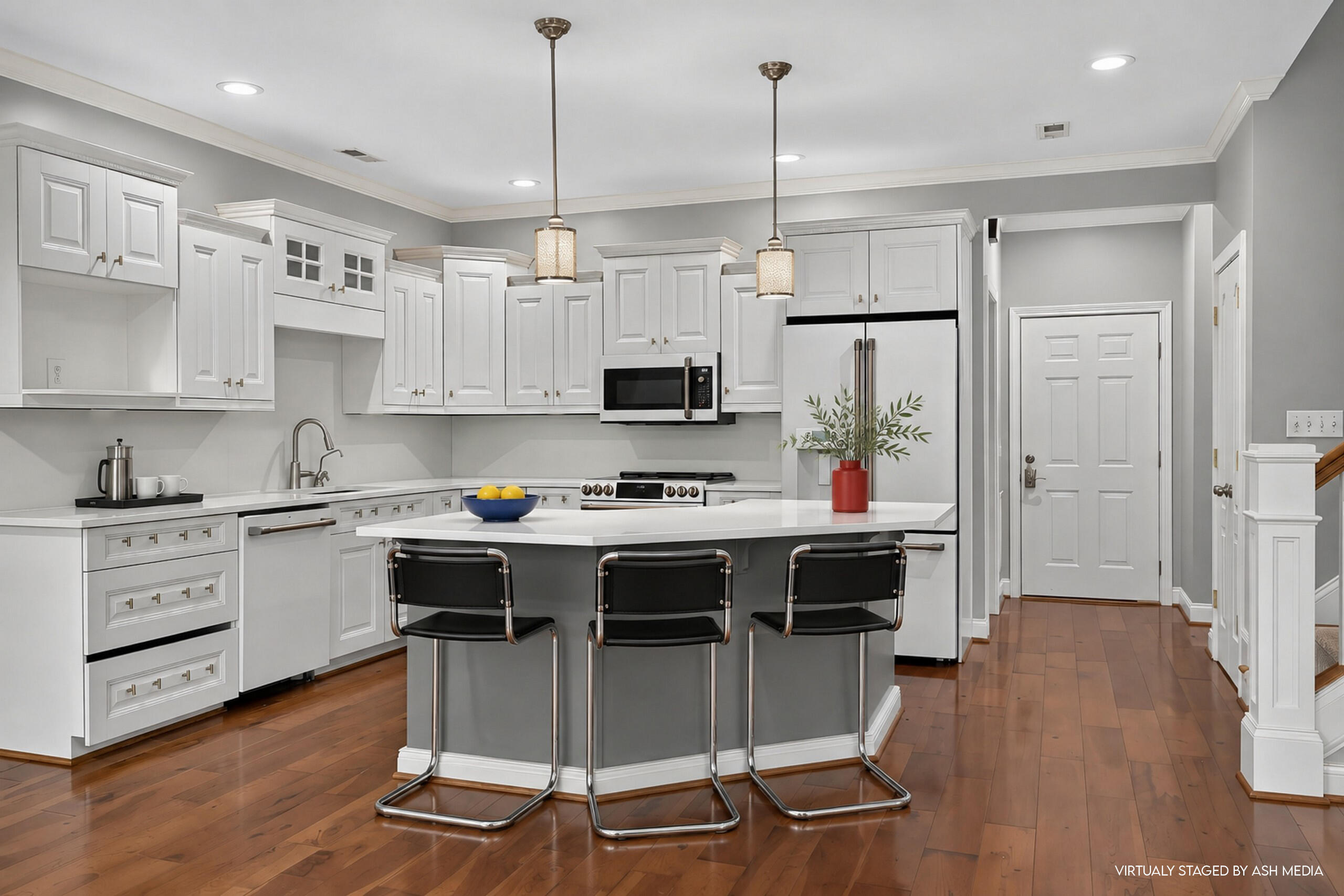 993 Star Shoot Parkway Property Photo 14