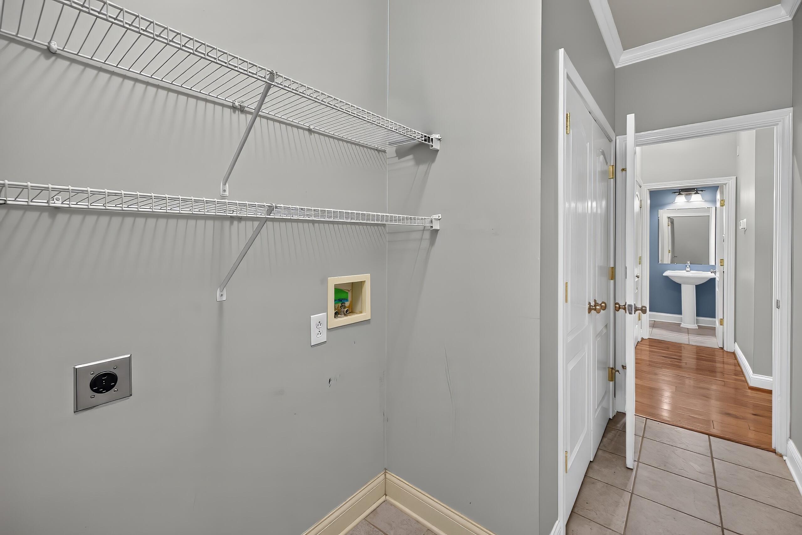 993 Star Shoot Parkway Property Photo 26