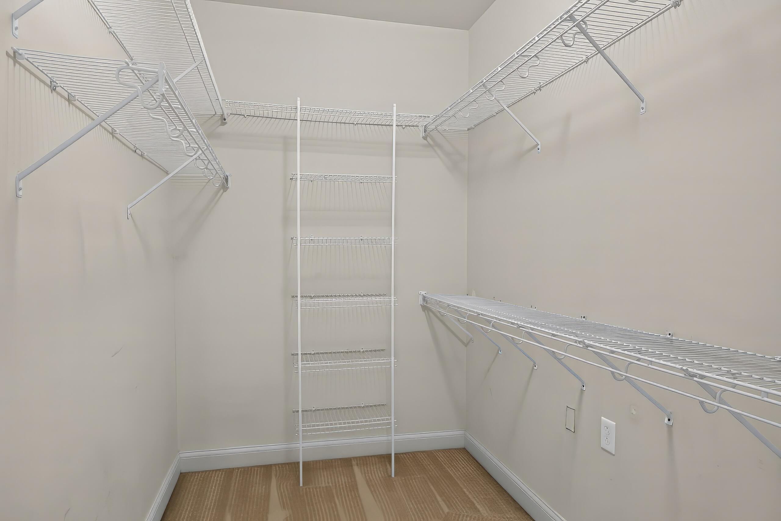 993 Star Shoot Parkway Property Photo 39