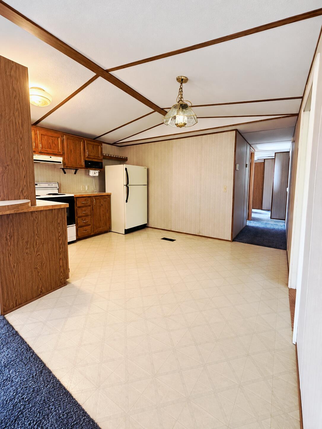 110 Indian Camp Trail Property Photo 11