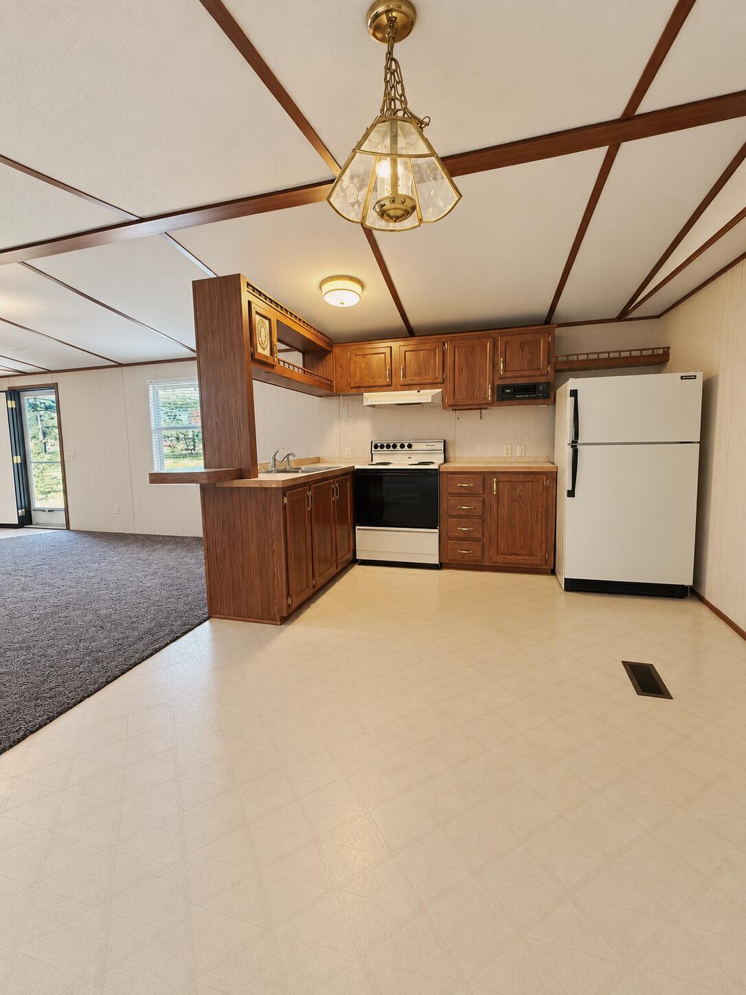 110 Indian Camp Trail Property Photo 13
