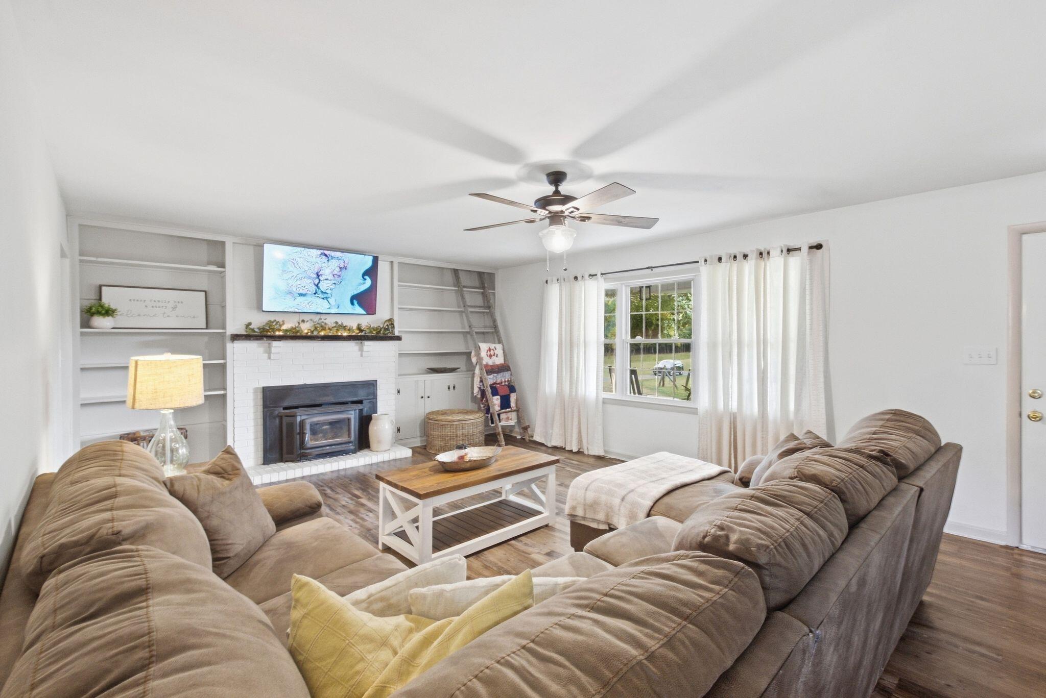 5049 Highway 2017 Property Photo 10