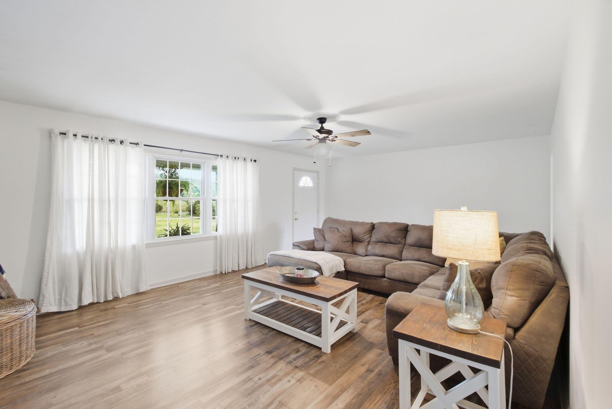 5049 Highway 2017 Property Photo 13