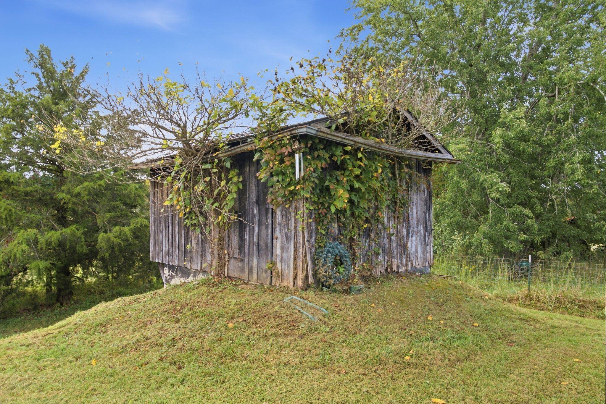 5049 Highway 2017 Property Photo 56