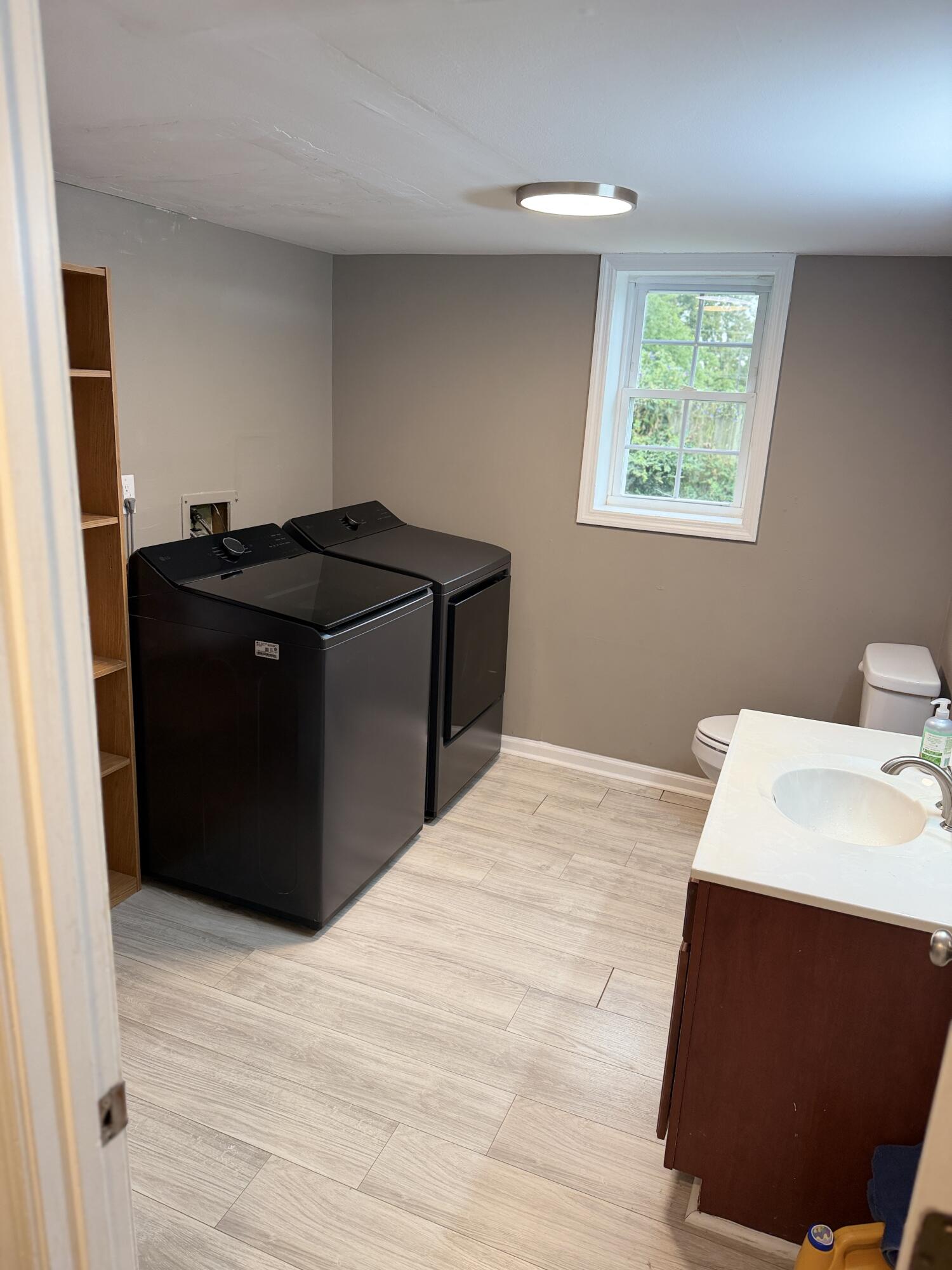 1120 Oriole Avenue Property Photo 28