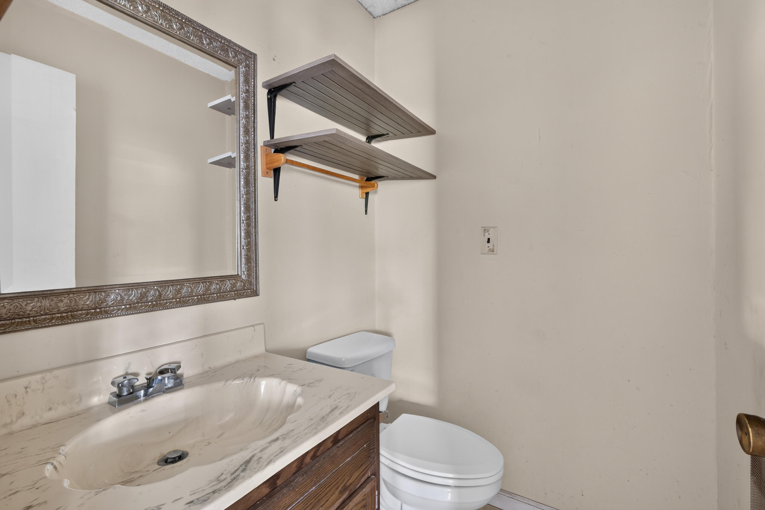 5796 U.s. 62 Property Photo 13