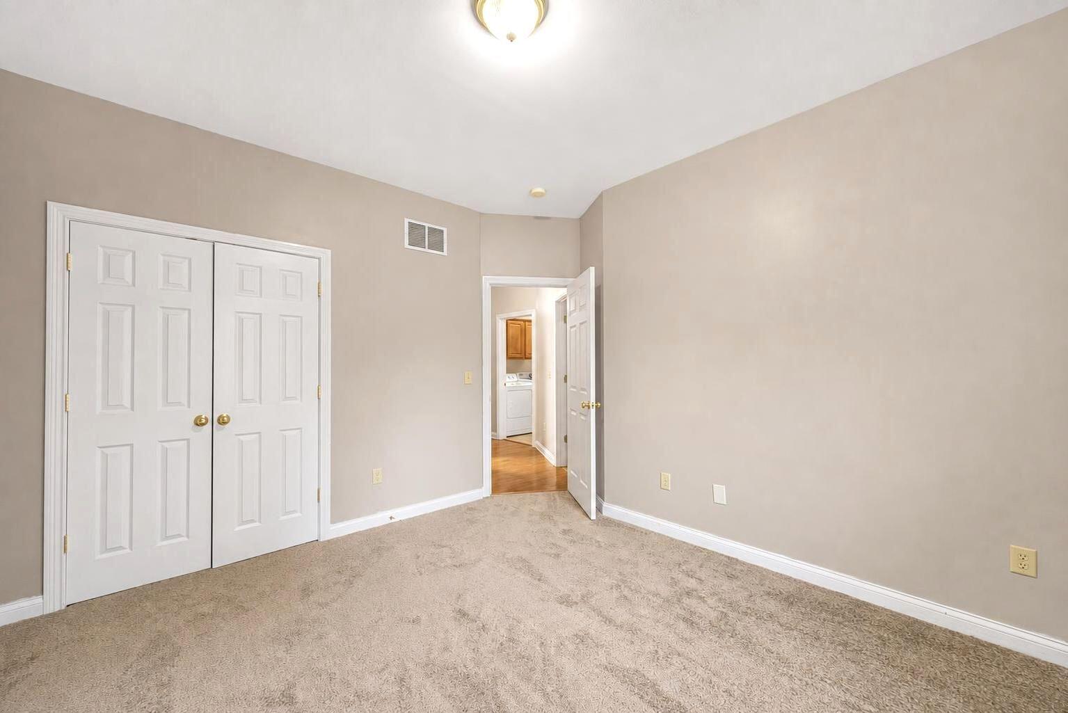 109 Stone Cove Drive Property Photo 20