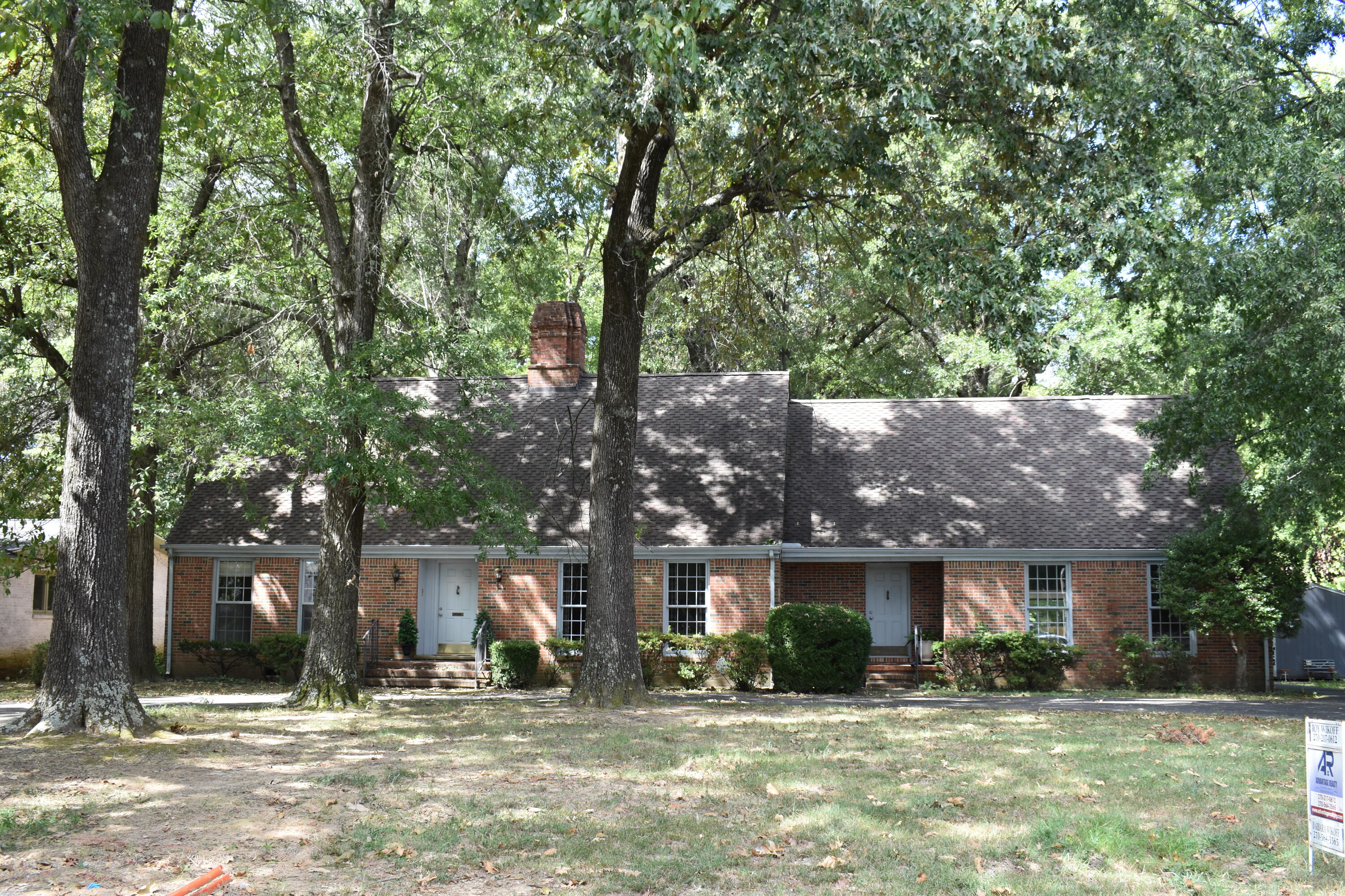 2031 Natchez Lane Property Photo 2