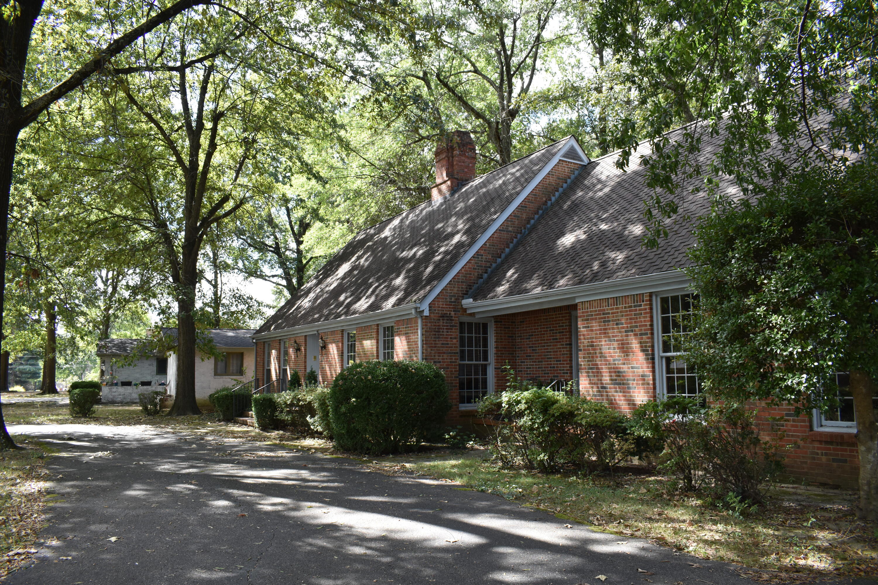2031 Natchez Lane Property Photo 4