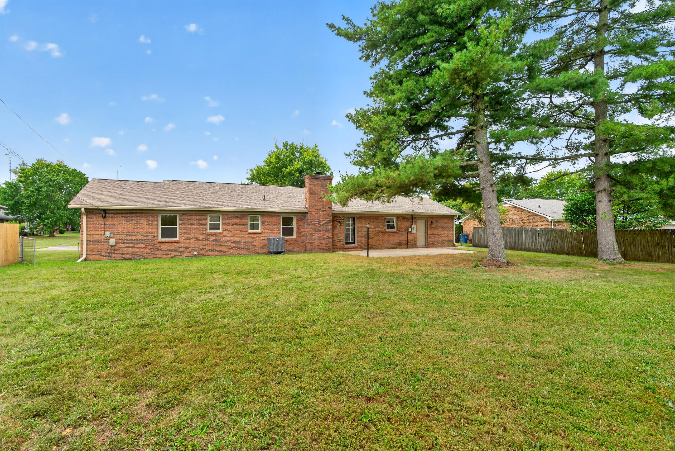 206 E Edgewood Drive Property Photo 22