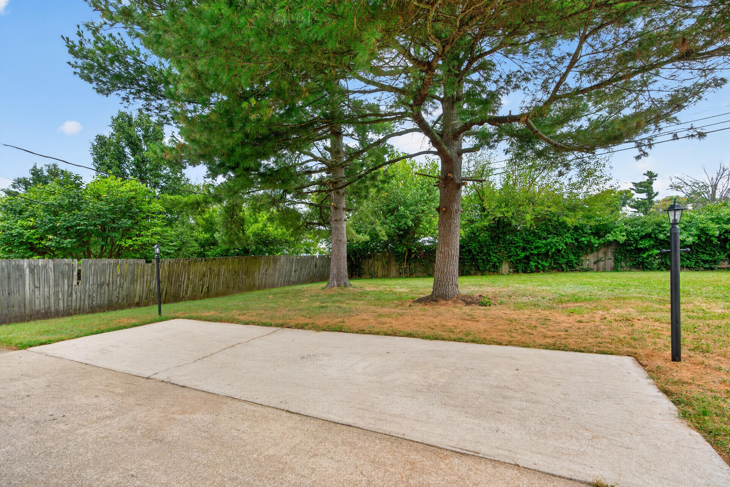 206 E Edgewood Drive Property Photo 23