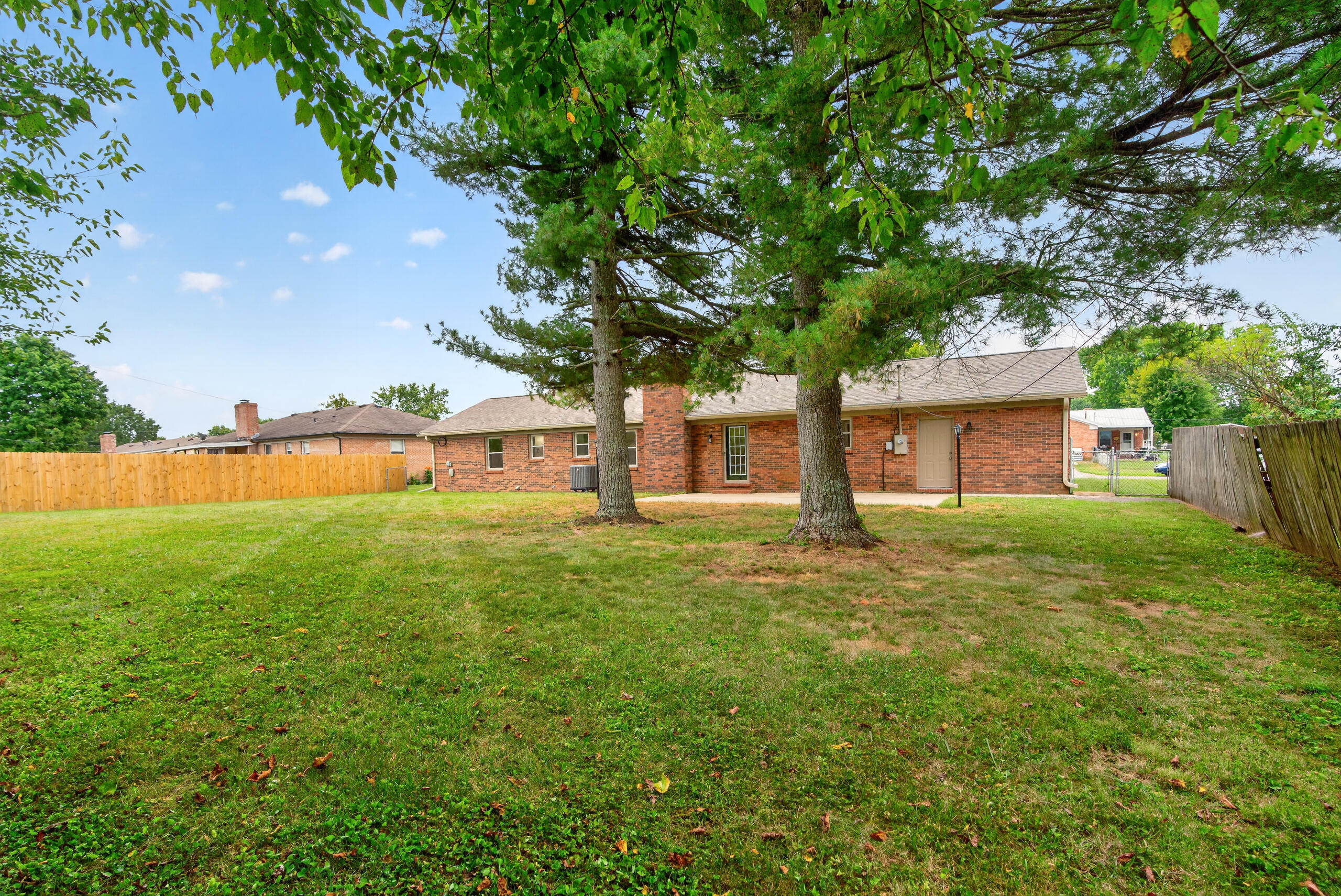 206 E Edgewood Drive Property Photo 25
