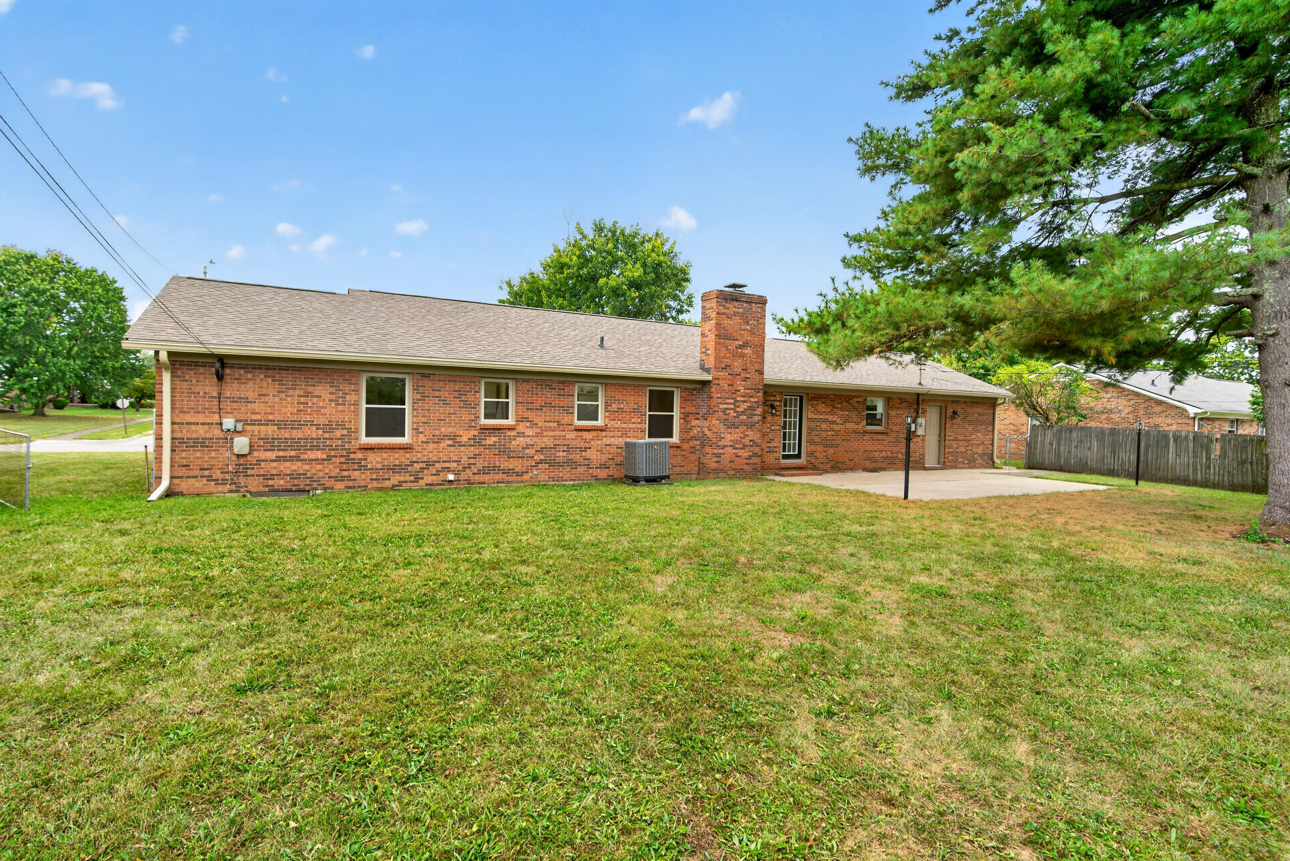 206 E Edgewood Drive Property Photo 27