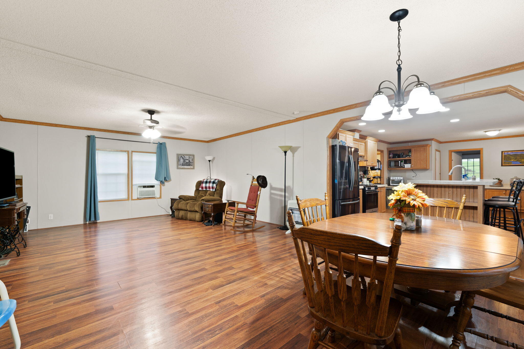 180 Pacific Avenue Property Photo 2