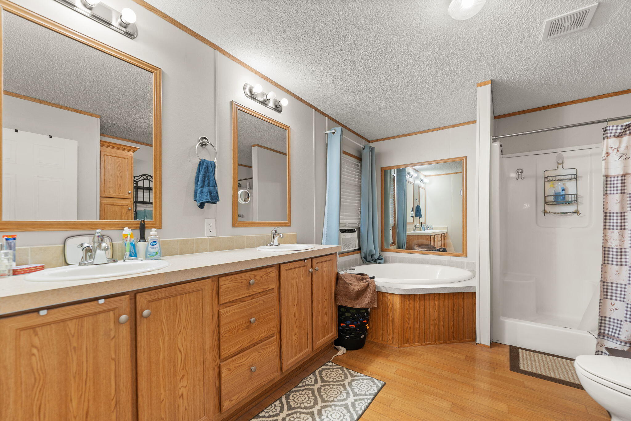 180 Pacific Avenue Property Photo 25