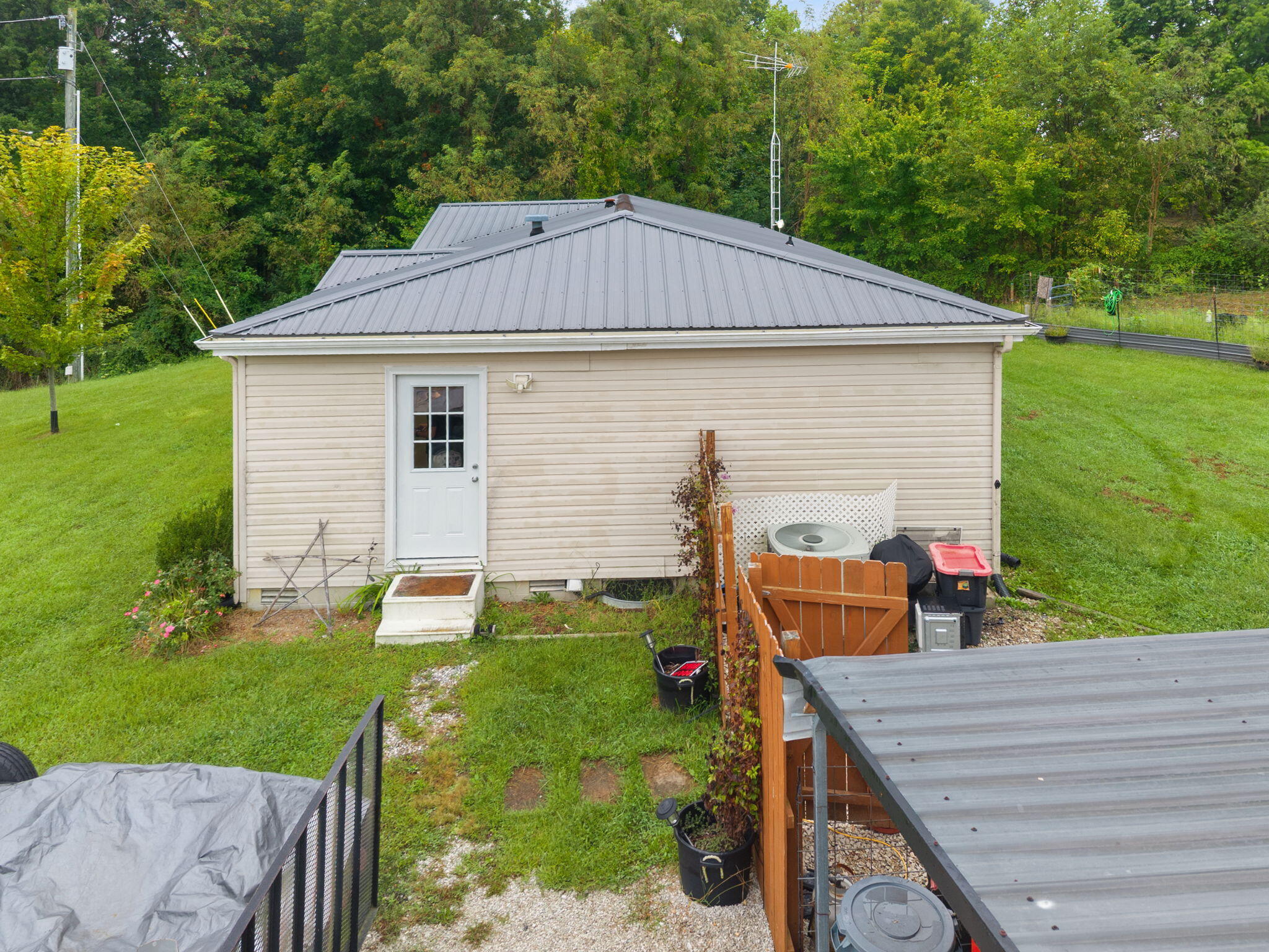 180 Pacific Avenue Property Photo 61