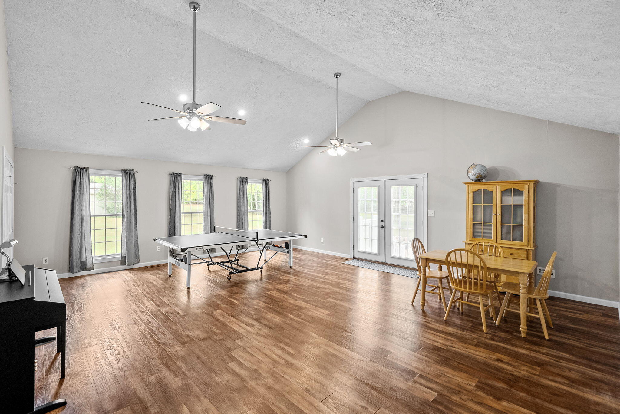 114 Skylark Drive Property Photo 4