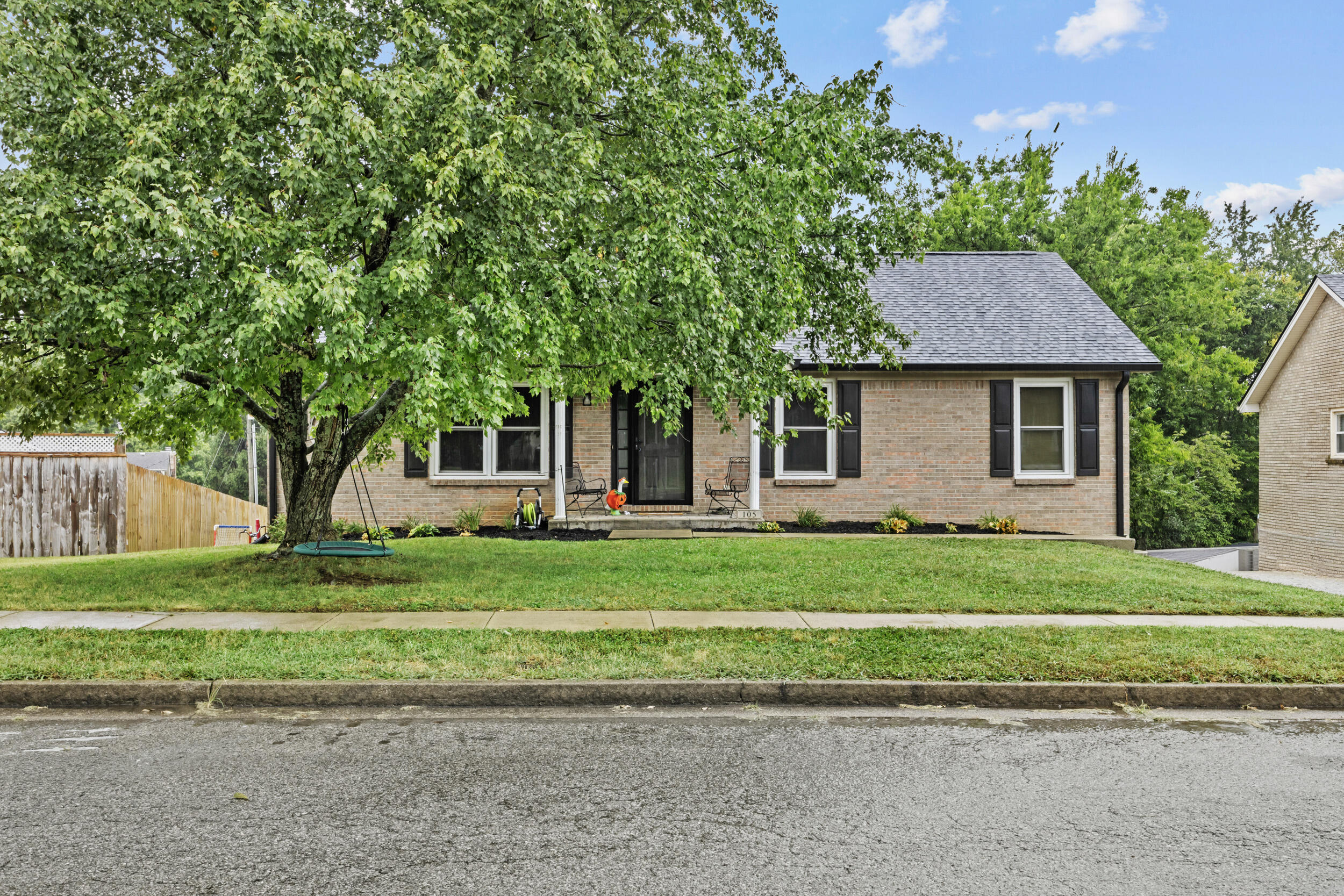 105 Orange Blossom Drive Property Photo 1