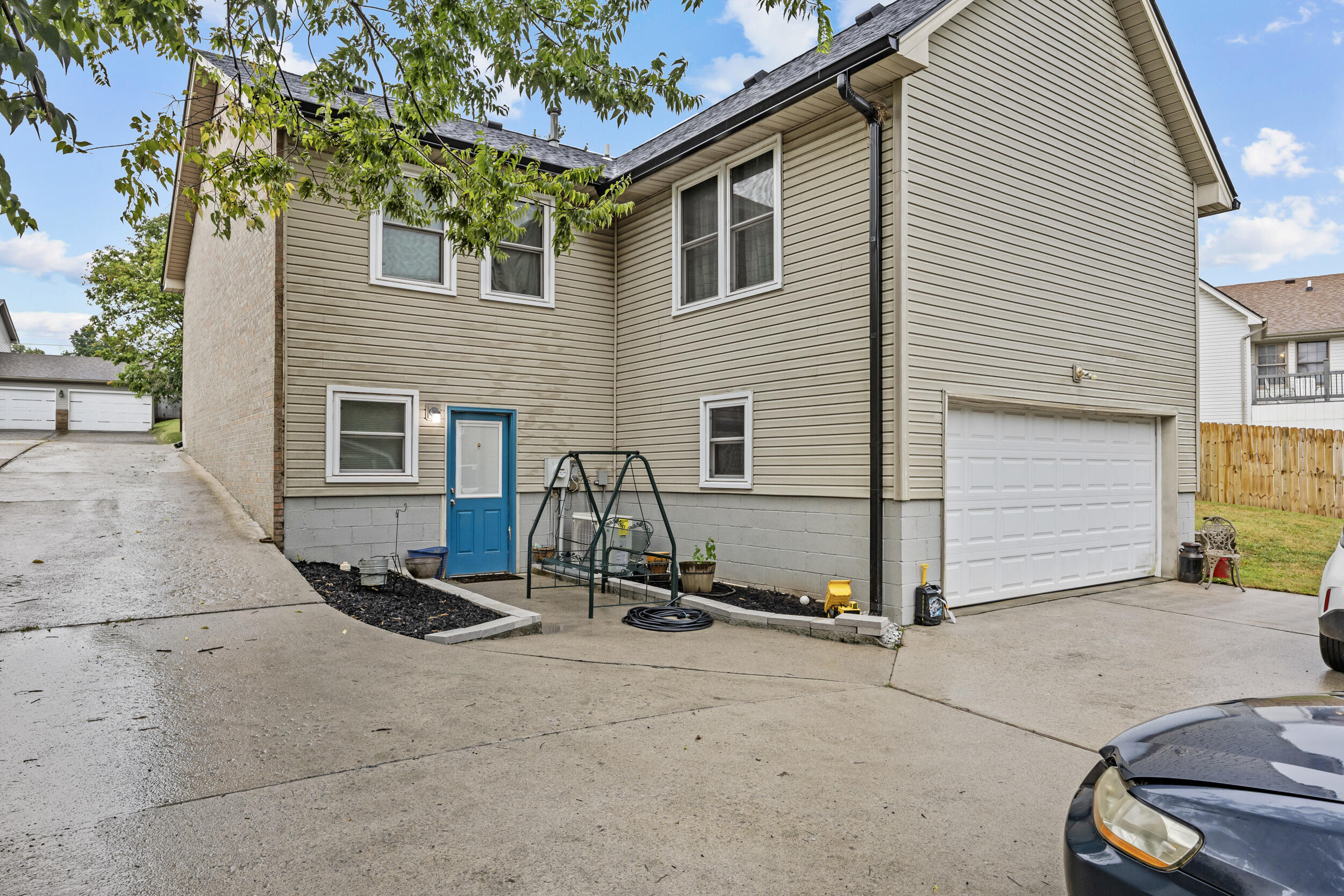 105 Orange Blossom Drive Property Photo 8