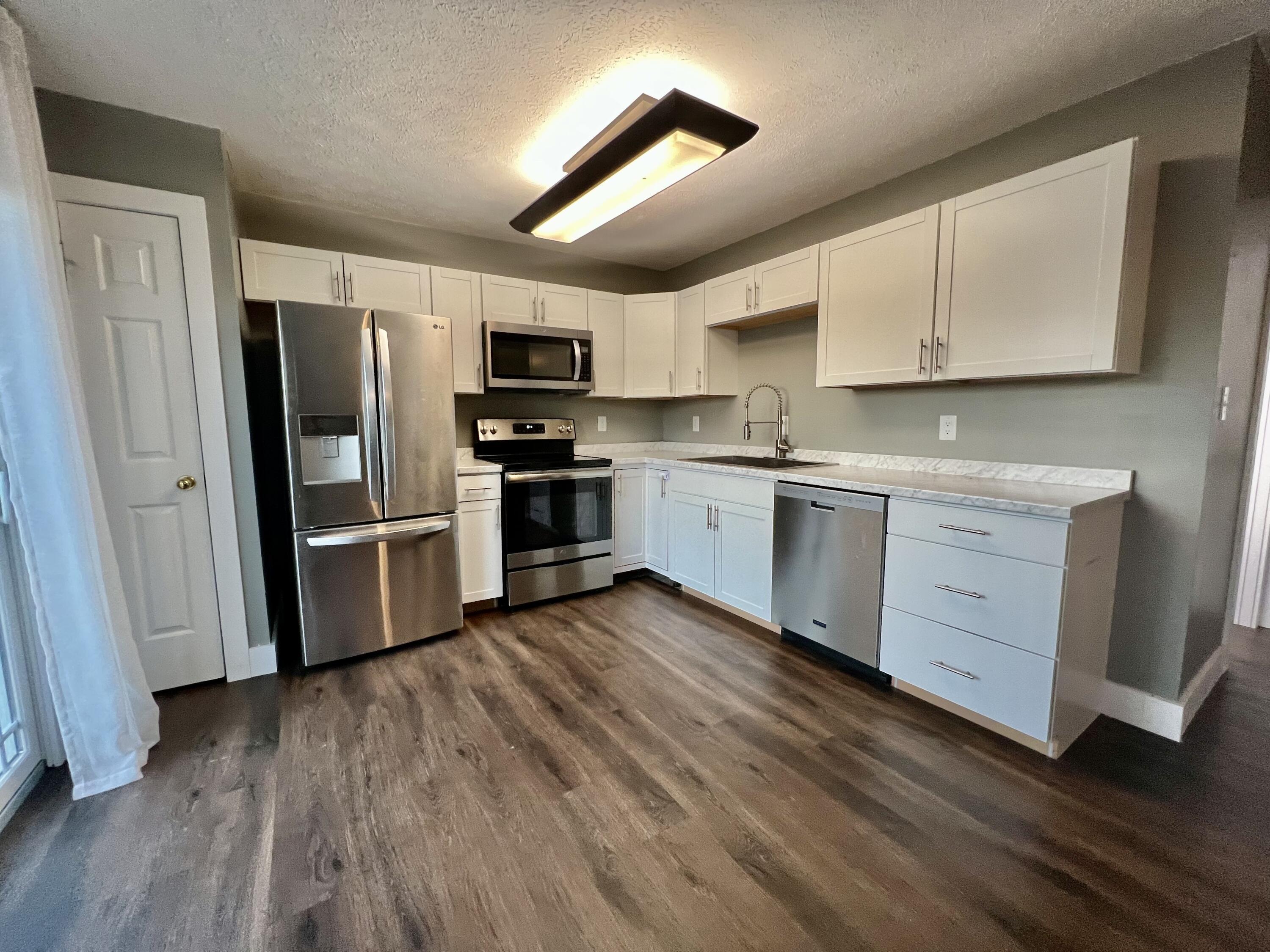 2049 Coriander Lane Property Photo 4