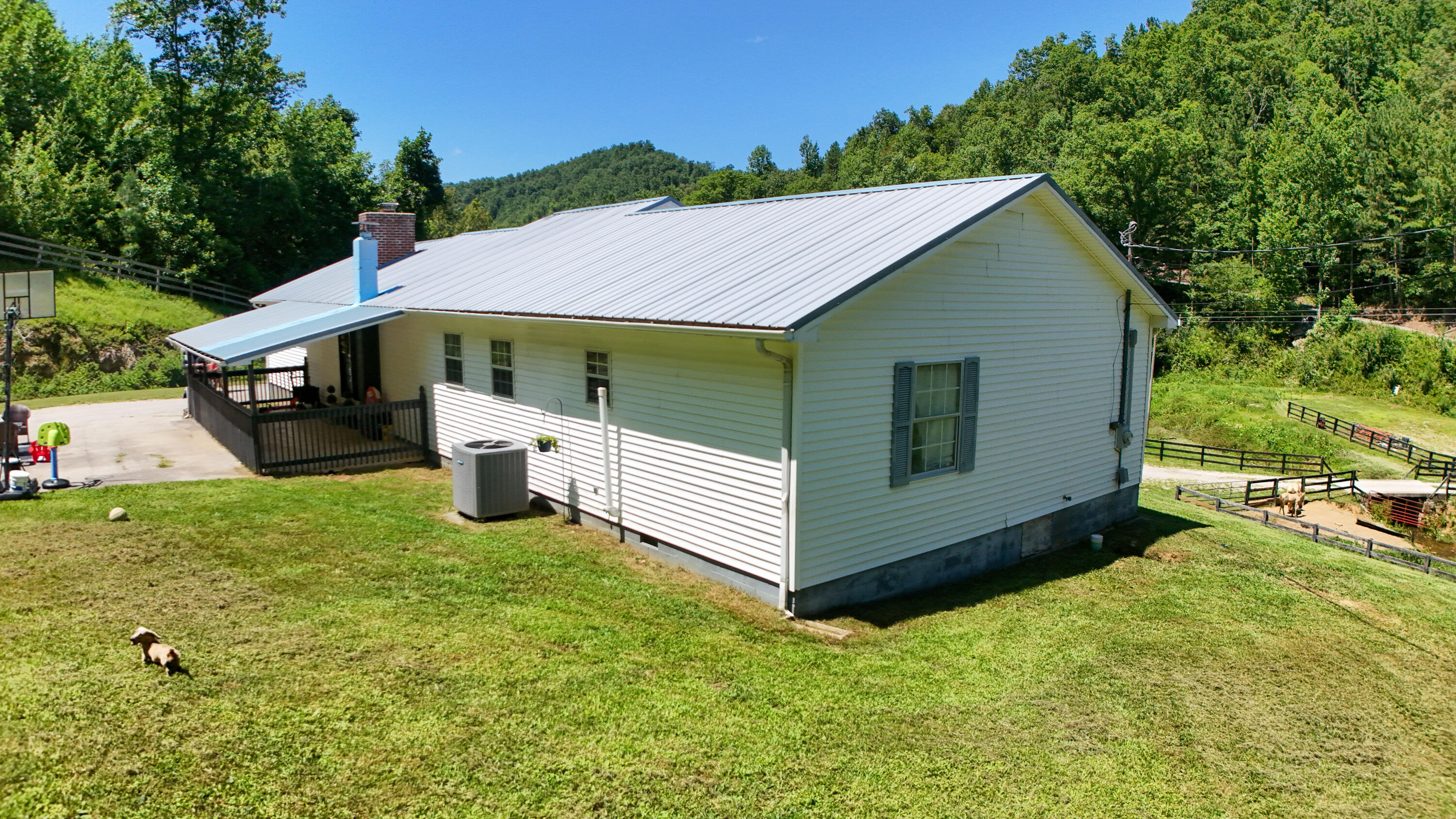 381 Hinkle Branch Road Property Photo 42